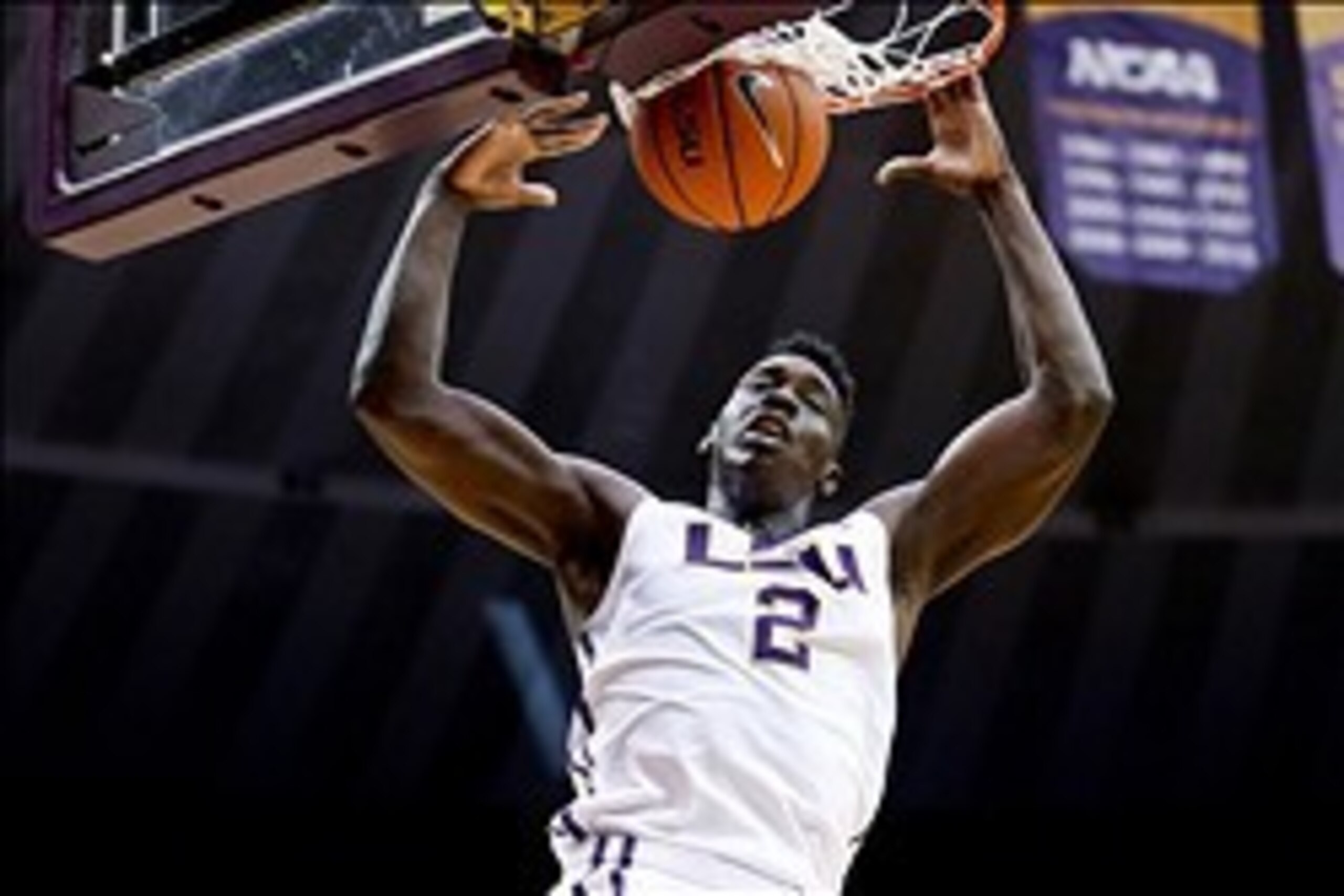 Feb 26, 2014; Baton Rouge, LA, USA; LSU Tigers forward Johnny O'Bryant III (2) dunks against the Texas A&M Aggies during the second half of a game at the Pete Maravich Assembly Center. LSU defeated Texas A&M 68-49. Mandatory Credit: Derick E. Hingle-USA T
