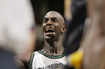 MINNEAPOLIS - DECEMBER 20:  Kevin Garnett #21 of the Minnesota Timberwolves screams after missing a free throw shot against the Indiana Pacers on December 20, 2003 at Target Center in Minneapolis, Minnesota.  NOTICE TO USER: User expressly acknowledges an
