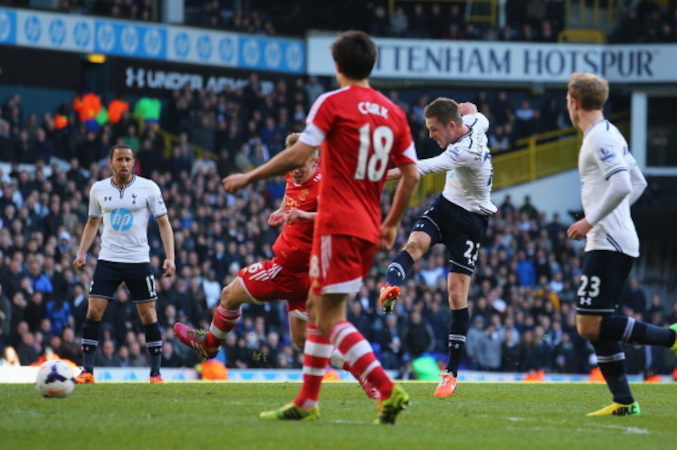 LONDON, ENGLAND - MARCH 23: Gylfi Sigurdsson of Tottenham Hotspur scores his team's third goal during the Barclays Premier League match between Tottenham Hotspur and Southampton at White Hart Lane on March 23, 2014 in London, England.  (Photo by Clive Ros