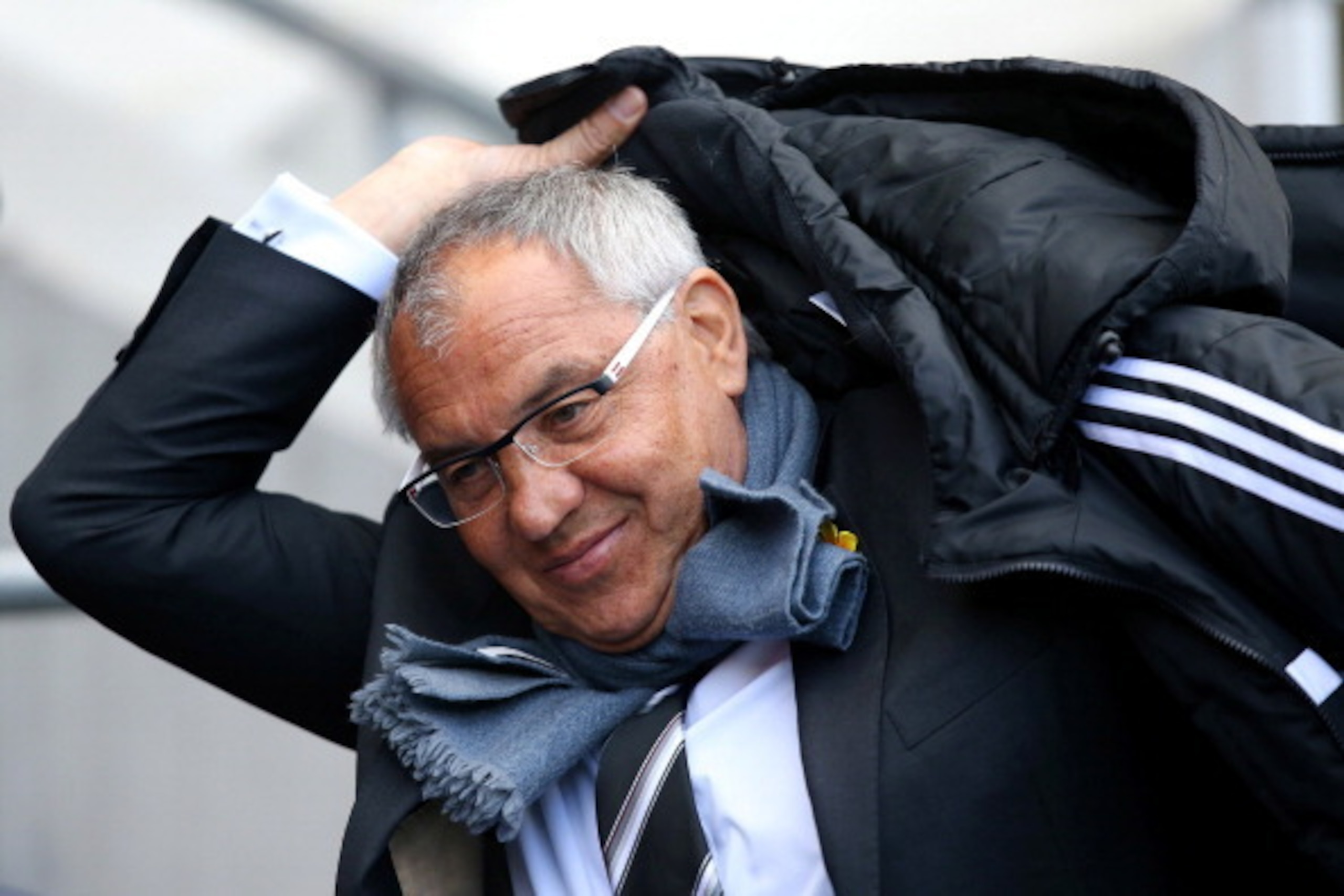 MANCHESTER, ENGLAND - MARCH 22:  Manager of Fulham Felix Magath looks on during the Barclays Premier League match between Manchester City and Fulham at the Etihad Stadium on March 22, 2014 in Manchester, England.  (Photo by Jan Kruger/Getty Images)