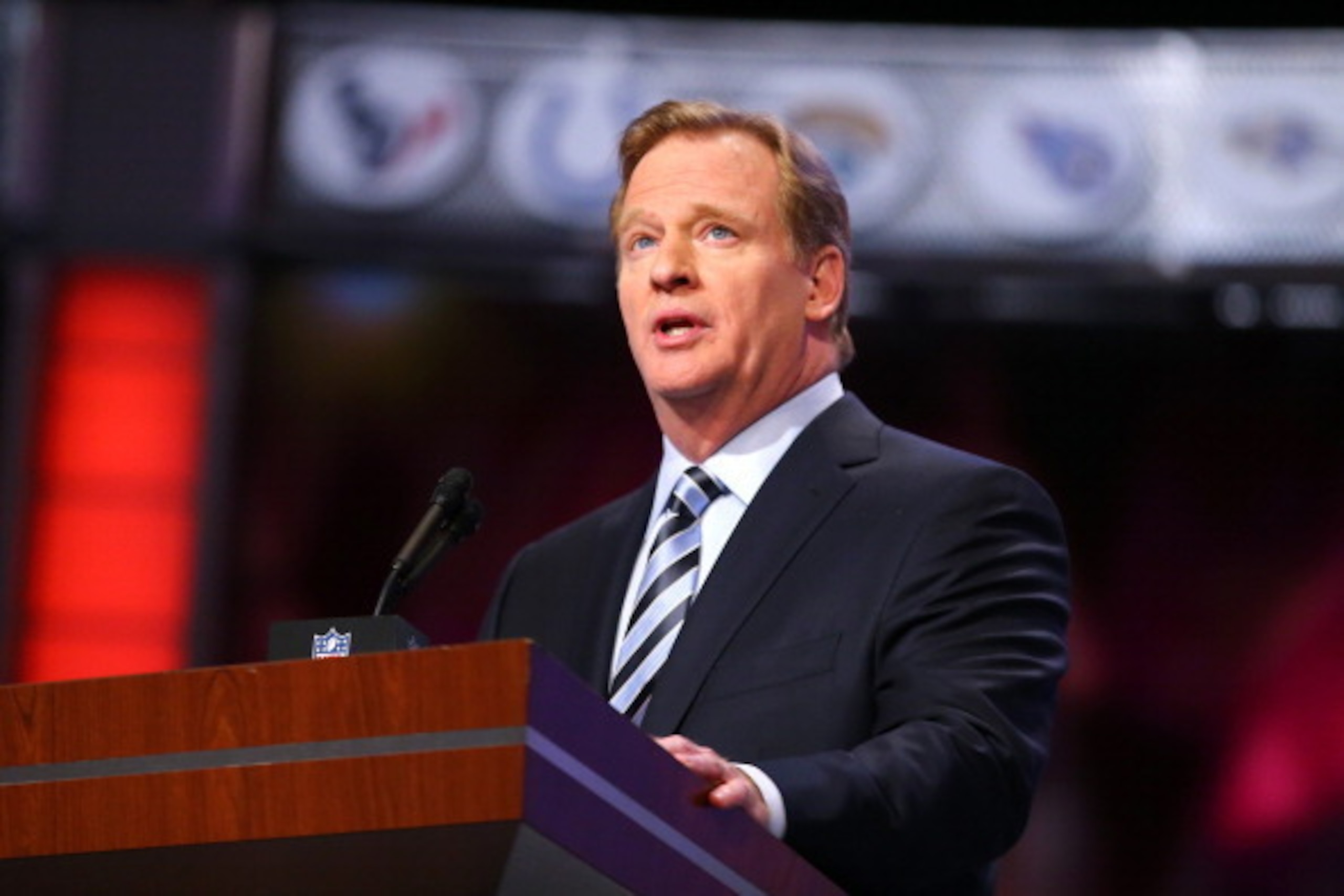 NEW YORK, NY - APRIL 25:  NFL Commissioner Roger Goodell speaks at the podium in the first round of the 2013 NFL Draft at Radio City Music Hall on April 25, 2013 in New York City.  (Photo by Al Bello/Getty Images)