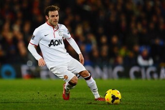 LONDON, ENGLAND - FEBRUARY 22: Juan Mata of Manchester United in action during the Barclays Premier League match between Crystal Palace and Manchester United at Selhurst Park on February 22, 2014 in London, England. (Photo by Laurence Griffiths/Getty Im LONDON, ENGLAND - FEBRUARY 22: Juan Mata of Manchester United in action during the Barclays Premier League match between Crystal Palace and Manchester United at Selhurst Park on February 22, 2014 in London, England. (Photo by Laurence Griffiths/Getty Im