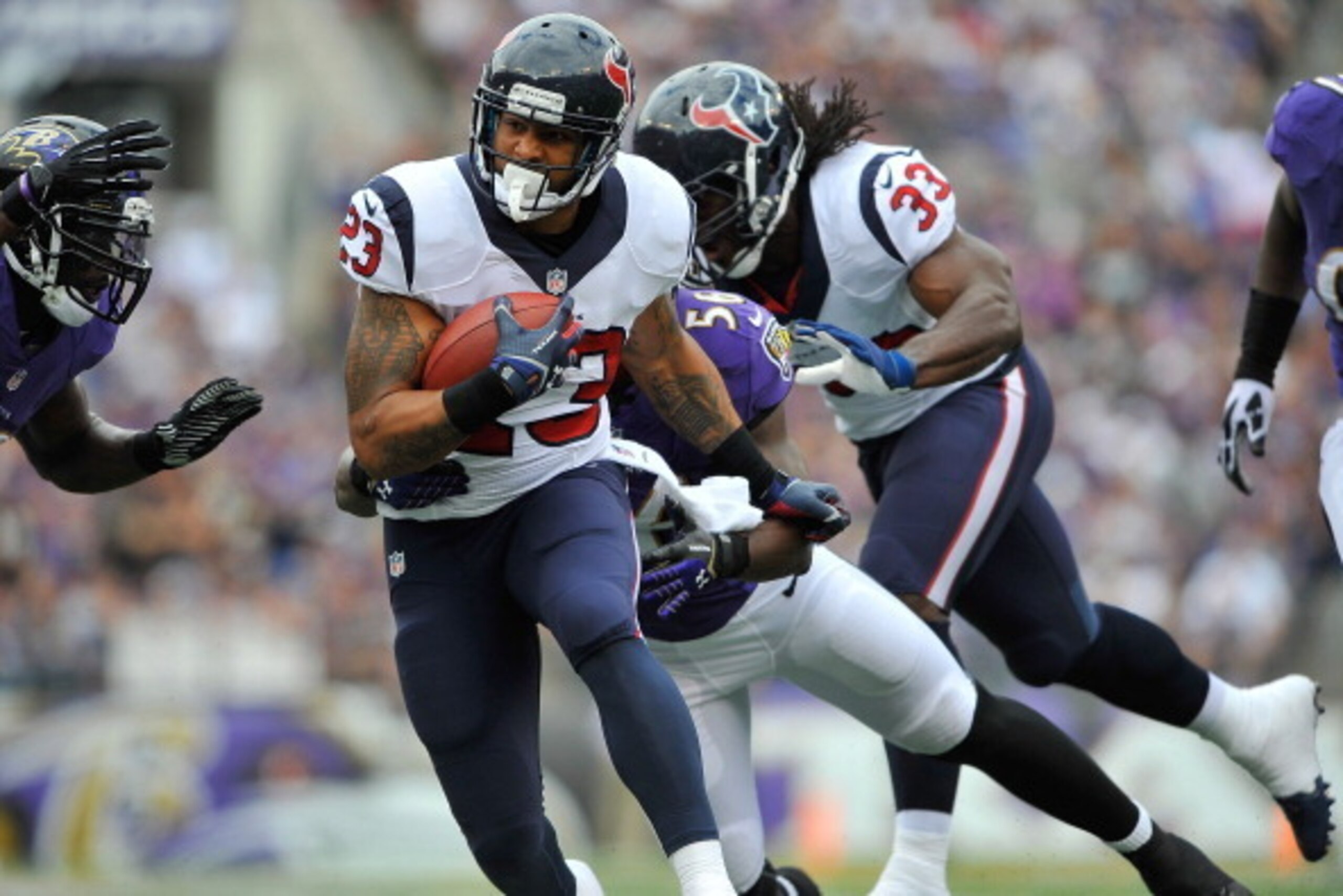 BALTIMORE, MD - SEPTEMBER 22: Running back Arian Foster #23 of the Houston Texans runs the ball against the Baltimore Ravensat M&T Bank Stadium on September 22, 2013 in Baltimore, Maryland. (Photo by Larry French/Getty Images) BALTIMORE, MD - SEPTEMBER 22: Running back Arian Foster #23 of the Houston Texans runs the ball against the Baltimore Ravensat M&T Bank Stadium on September 22, 2013 in Baltimore, Maryland. (Photo by Larry French/Getty Images)