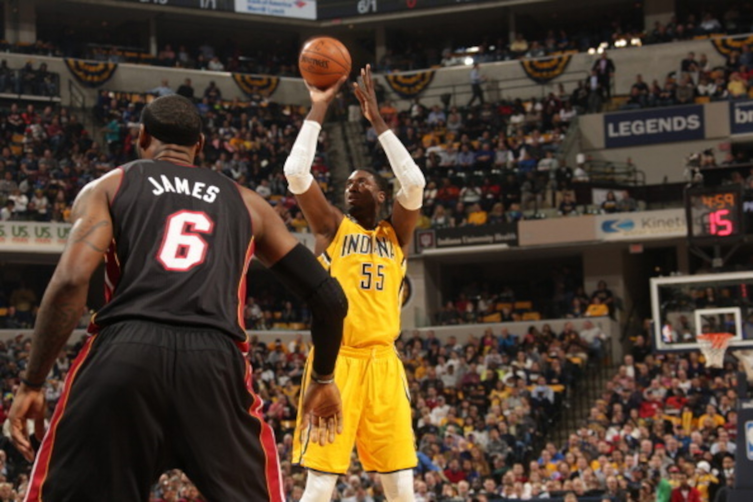 INDIANAPOLIS - MARCH 26: Roy Hibbert #55 of the Indiana Pacers shoots against the Miami Heat at Bankers Life Fieldhouse on March 26, 2014 in Indianapolis, Indiana. NOTE TO USER: User expressly acknowledges and agrees that, by downloading and or using thi INDIANAPOLIS - MARCH 26: Roy Hibbert #55 of the Indiana Pacers shoots against the Miami Heat at Bankers Life Fieldhouse on March 26, 2014 in Indianapolis, Indiana. NOTE TO USER: User expressly acknowledges and agrees that, by downloading and or using thi