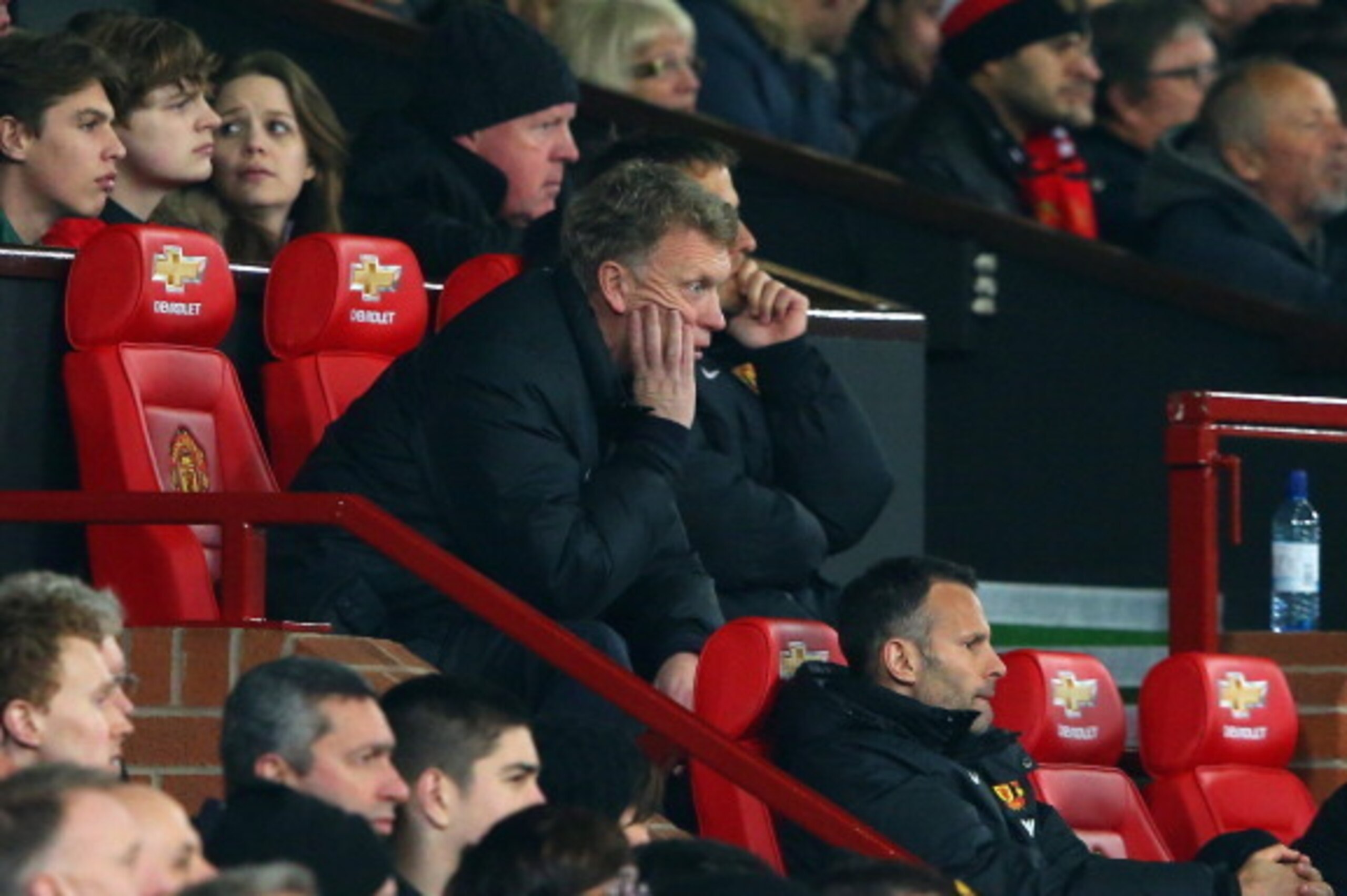 MANCHESTER, ENGLAND - MARCH 25:  Manchester United Manager David Moyes reacts during the Barclays Premier League match between Manchester United and Manchester City at Old Trafford on March 25, 2014 in Manchester, England.  (Photo by Alex Livesey/Getty Im