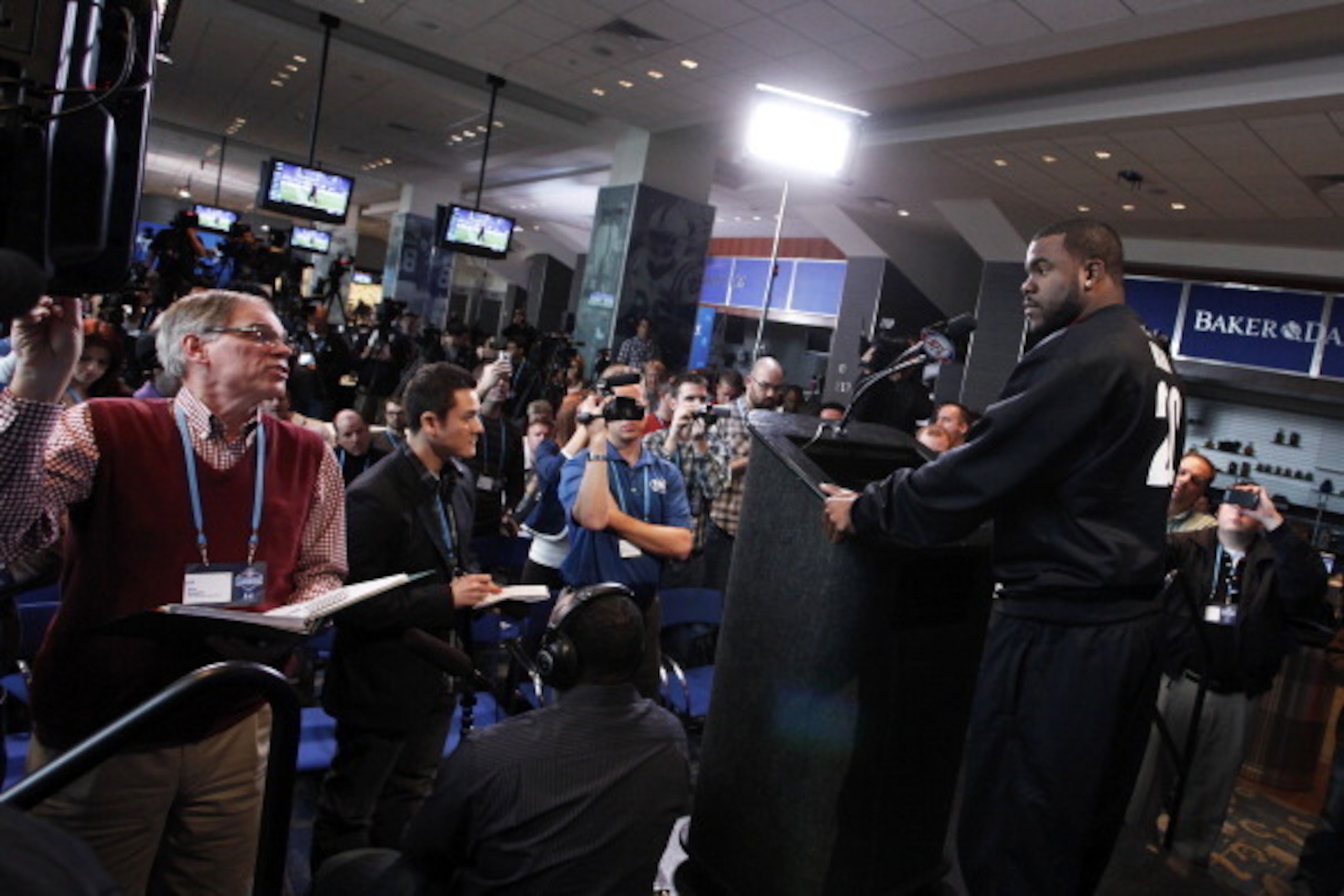 INDIANAPOLIS, IN - FEBRUARY 25: Alabama Crimson Tide running back Mark Ingram answers questions during a media session at the 2011 NFL Scouting Combine at Lucas Oil Stadium on February 25, 2011 in Indianapolis, Indiana. (Photo by Joe Robbins/Getty Images)