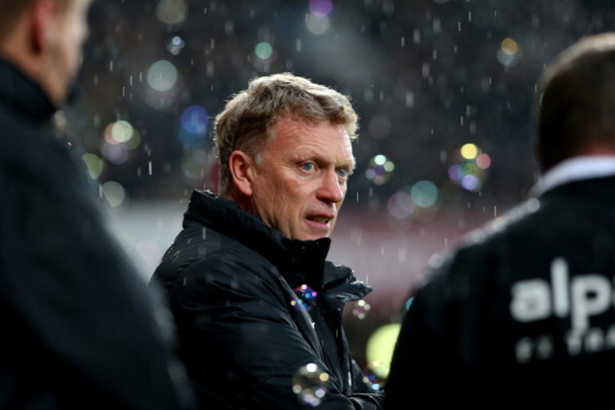 LONDON, ENGLAND - MARCH 22:  David Moyes the Manchester United manager looks on during the Barclays Premier League match between West Ham United and Manchester United at Boleyn Ground on March 22, 2014 in London, England.  (Photo by Julian Finney/Getty Im
