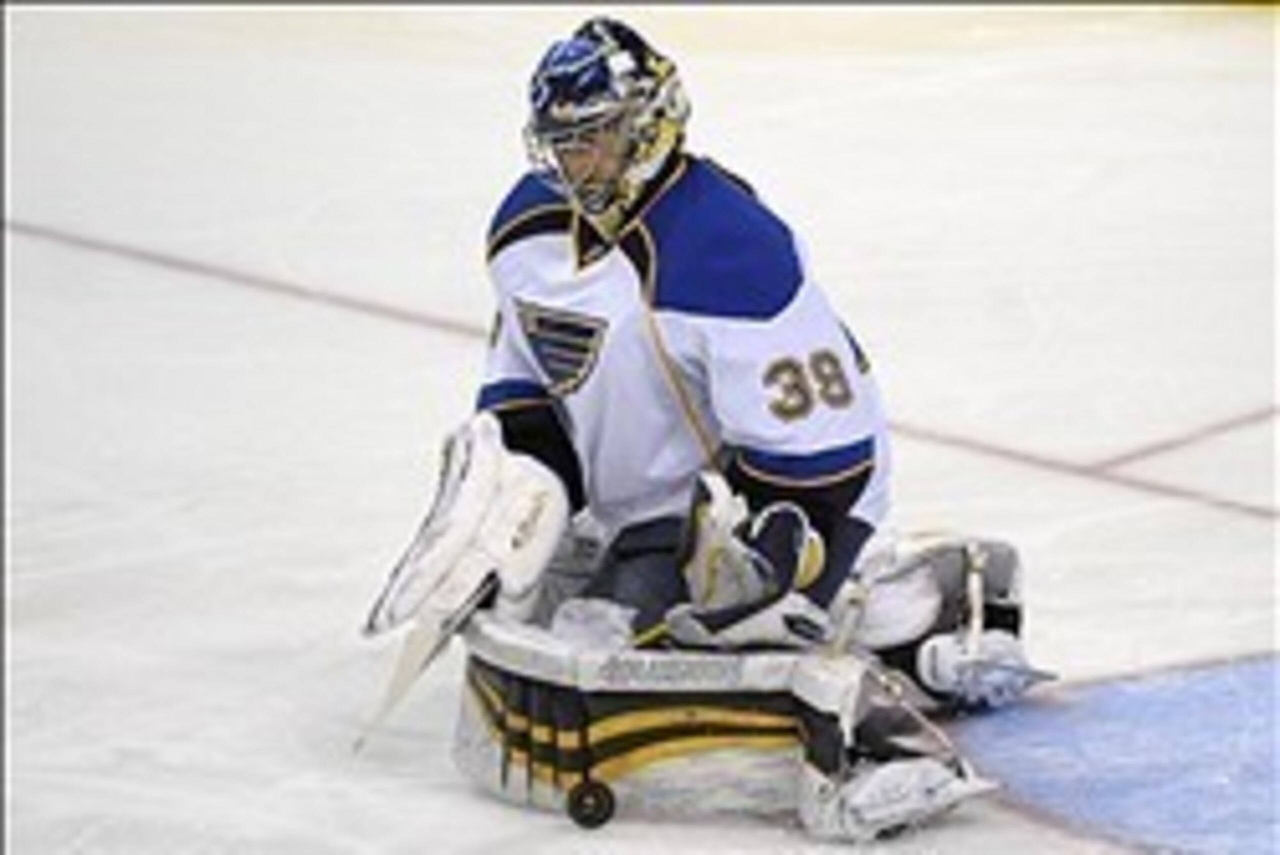 Mar 22, 2014; Philadelphia, PA, USA; St. Louis Blues goalie Ryan Miller (39) makes a save against the Philadelphia Flyers during the second period at Wells Fargo Center. Mandatory Credit: Eric Hartline-USA TODAY Sports