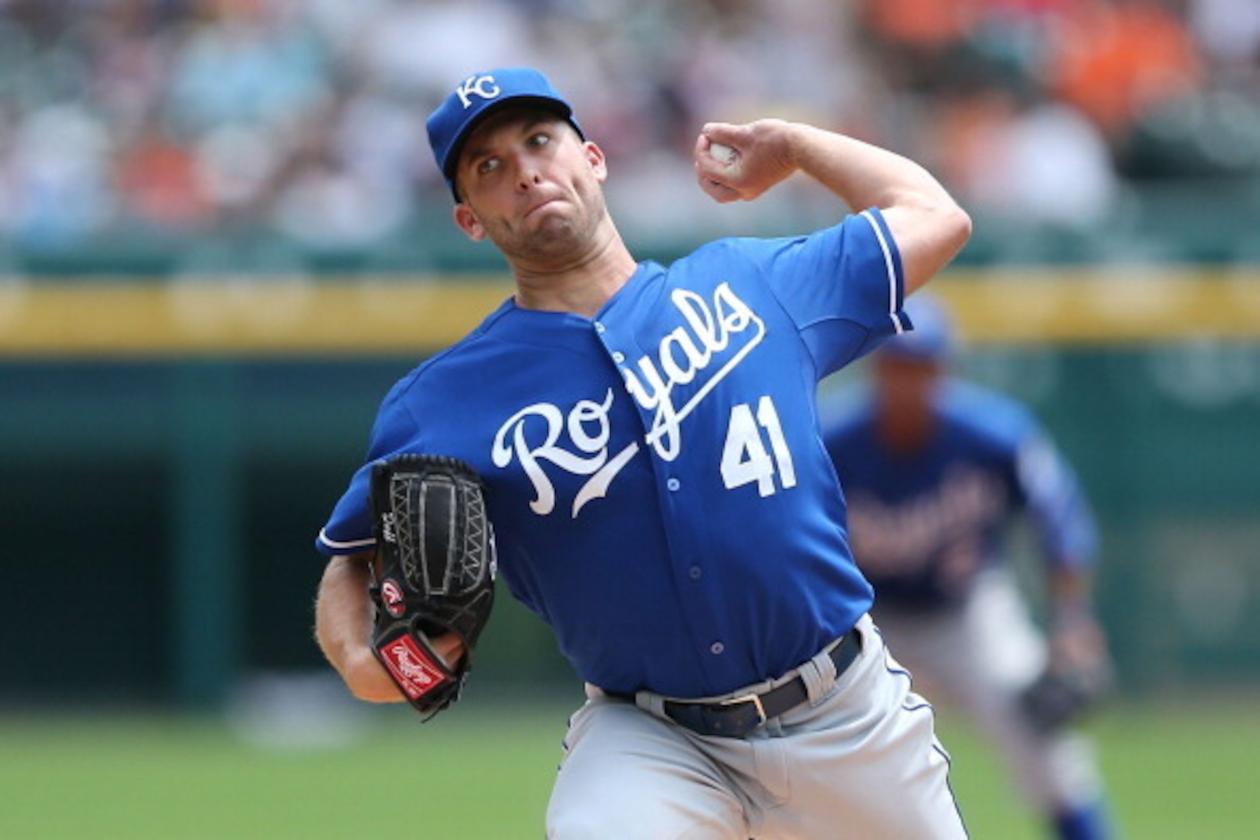 DETROIT, MI - AUGUST 16:  Danny Duffy #41 of the Kansas CIty Royals pitches in the first inning of game one of the double header against the Detroit Tigers at Comerica Park on August 16, 2013 in Detroit, Michigan.  (Photo by Leon Halip/Getty Images)