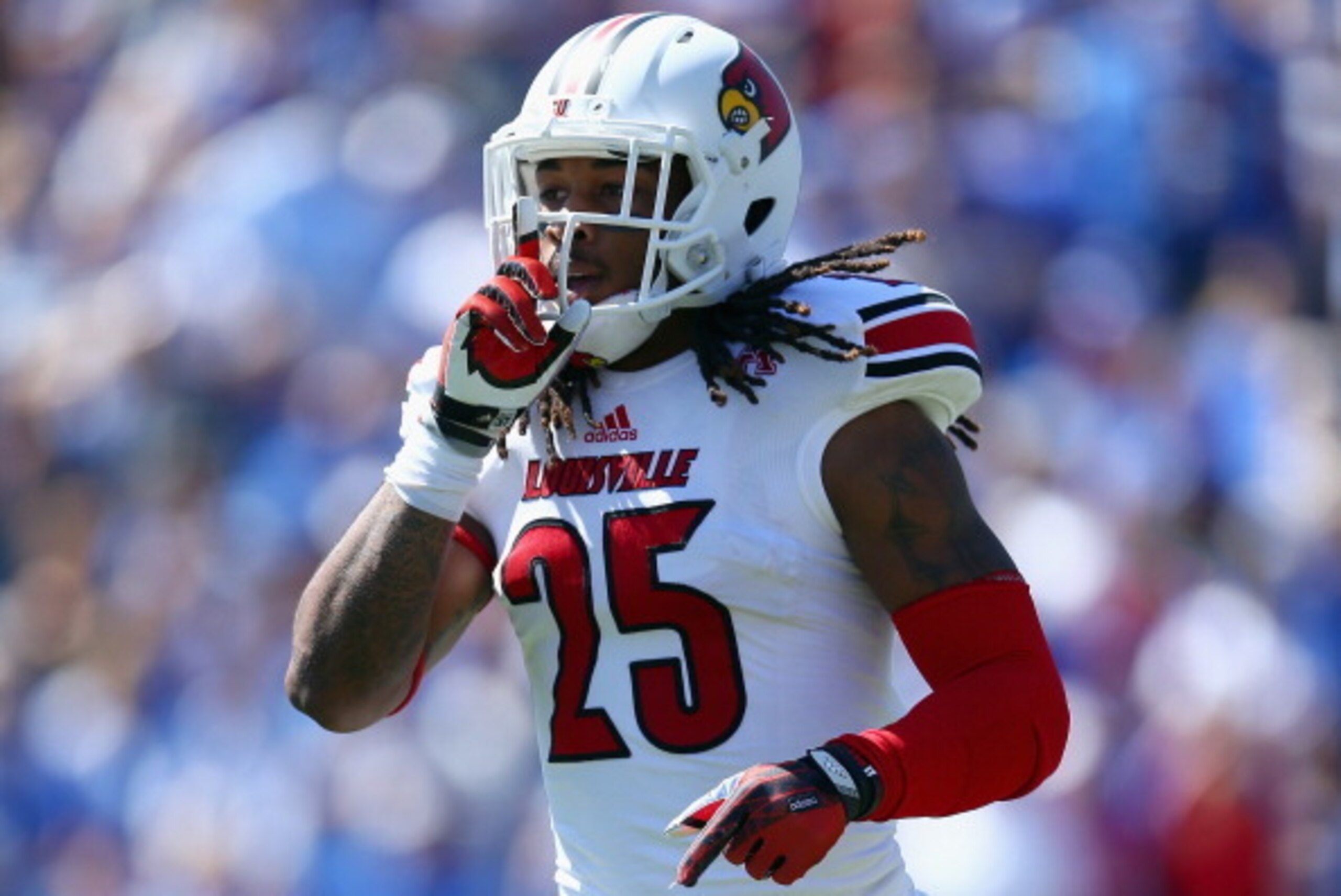 LEXINGTON, KY - SEPTEMBER 14:  Calvin Pryor #25 of the Louisville Cardinals celebrates during the game against the Kentucky Wildcats at Commonwealth Stadium on September 14, 2013 in Lexington, Kentucky.  (Photo by Andy Lyons/Getty Images)