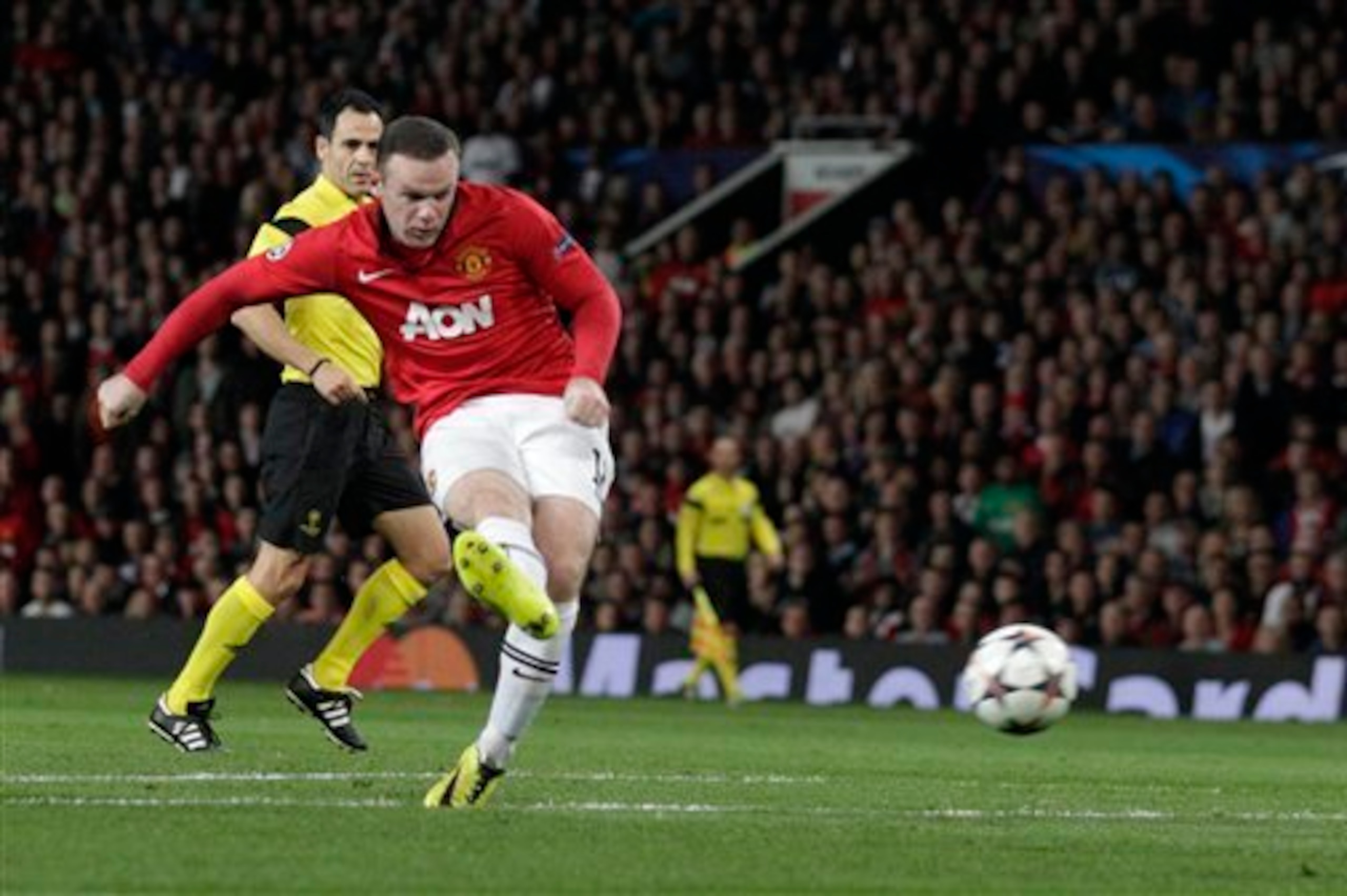 Wayne Rooney already forms part of a decent United attacking midfield. It's arguably other areas that need strengthening.