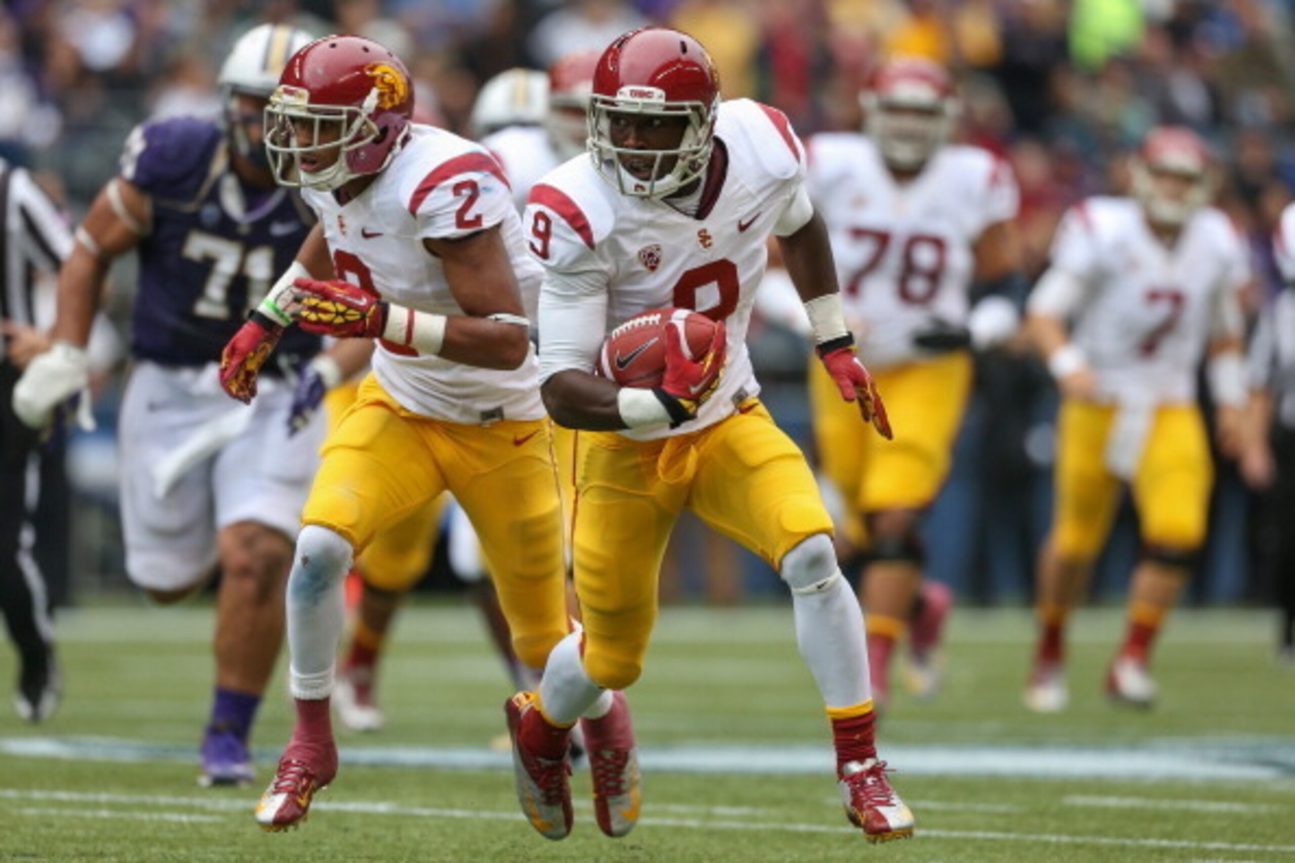 SEATTLE, WA - OCTOBER 13: Wide receiver Marqise Lee #9 of the USC Trojans rushes against the Washington Huskies on October 13, 2012 at CenturyLink Field in Seattle, Washington. (Photo by Otto Greule Jr/Getty Images) SEATTLE, WA - OCTOBER 13: Wide receiver Marqise Lee #9 of the USC Trojans rushes against the Washington Huskies on October 13, 2012 at CenturyLink Field in Seattle, Washington. (Photo by Otto Greule Jr/Getty Images)