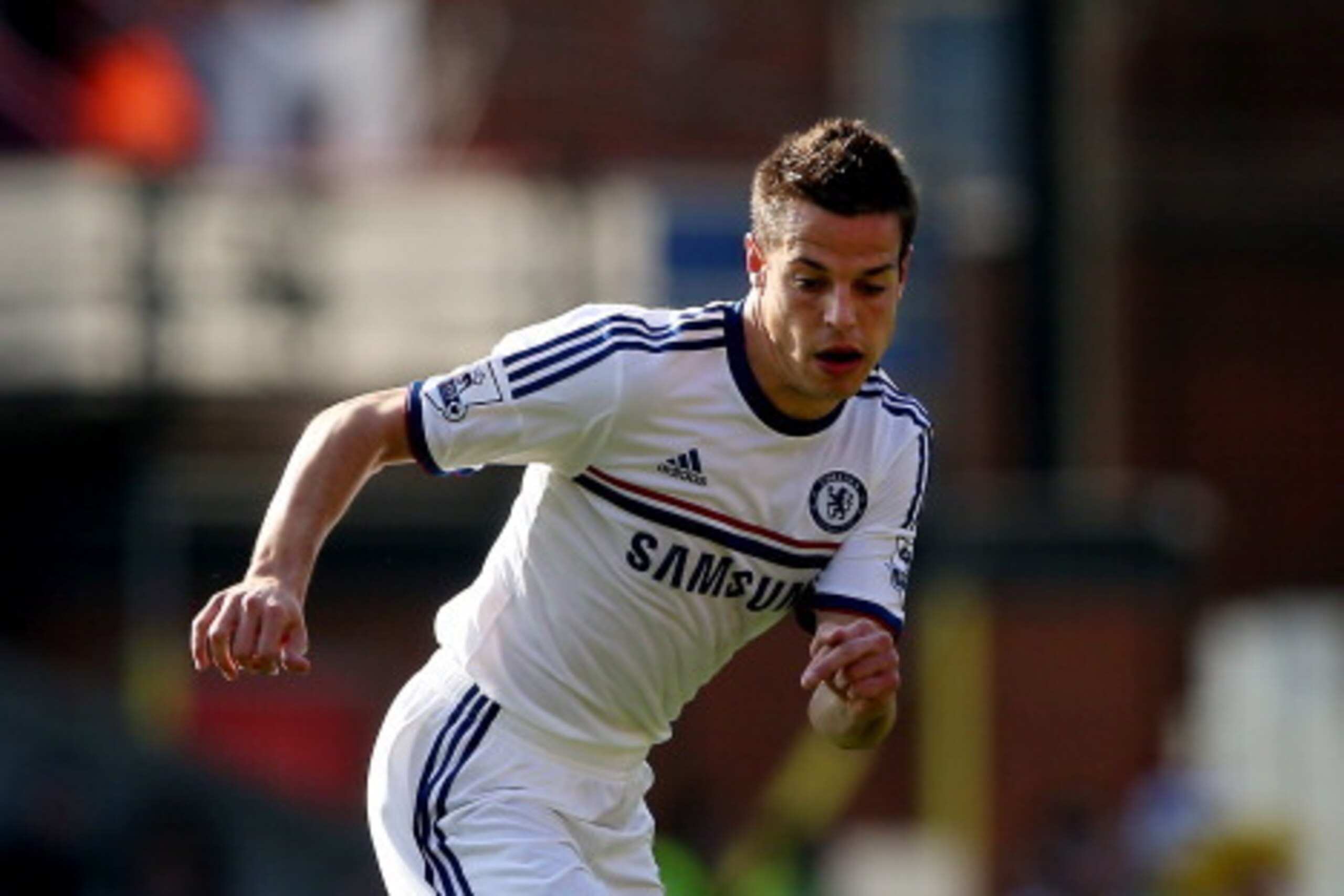 LONDON, ENGLAND - MARCH 29:  Cesar Azpilicueta of Chelsea during the Barclays Premier League match between Crystal Palace and Chelsea at Selhurst Park on March 29, 2014 in London, England.  (Photo by Scott Heavey/Getty Images)