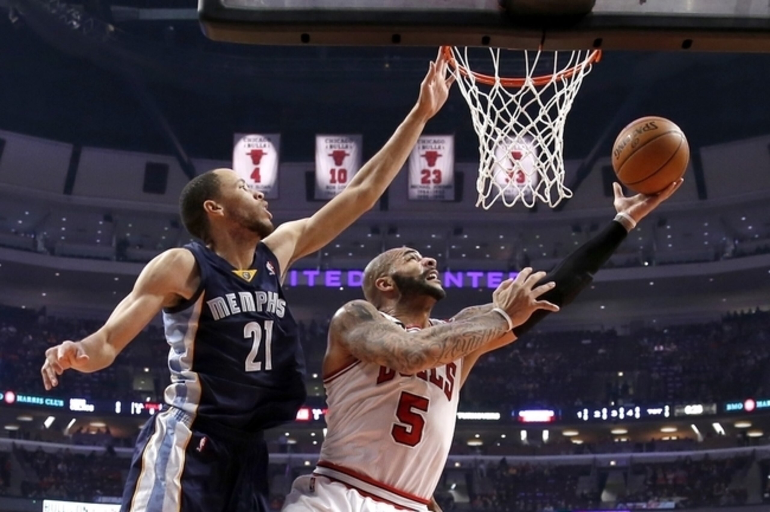 Boozer is most effective when he attacks the rim.