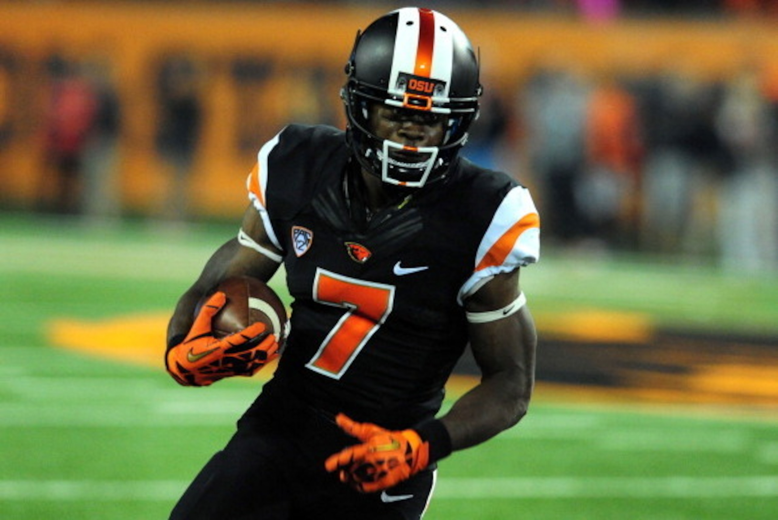 CORVALLIS, OR - OCTOBER 26: Wide receiver Brandin Cooks #7 of the Oregon State Beavers runs with the ball during the first quarter of the game against the Stanford Cardinal at Reser Stadium on October 26, 2013 in Corvallis, Oregon. (Photo by Steve Dykes/G