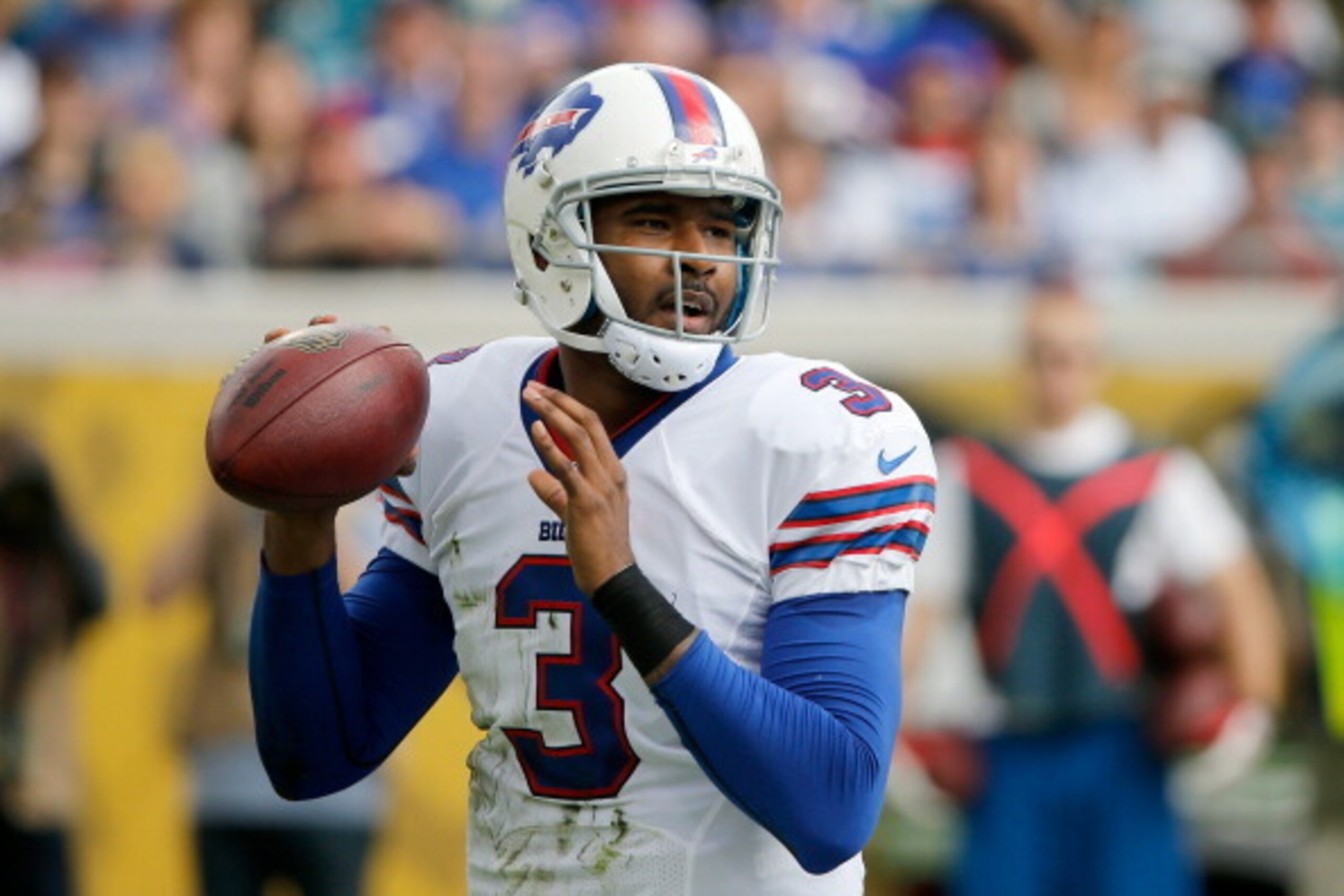 JACKSONVILLE, FL - DECEMBER 15:  EJ Manuel #3 of the Buffalo Bills attempts a pass during the game against the Jacksonville Jaguars at EverBank Field on December 15, 2013 in Jacksonville, Florida.  (Photo by Sam Greenwood/Getty Images)