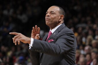 OAKLAND, CA - JANUARY 9:  Head coach Lionel Hollins of the Memphis Grizzlies against the Golden State Warriors on January 9, 2013 at Oracle Arena in Oakland, California. NOTE TO USER: User expressly acknowledges and agrees that, by downloading and or usin
