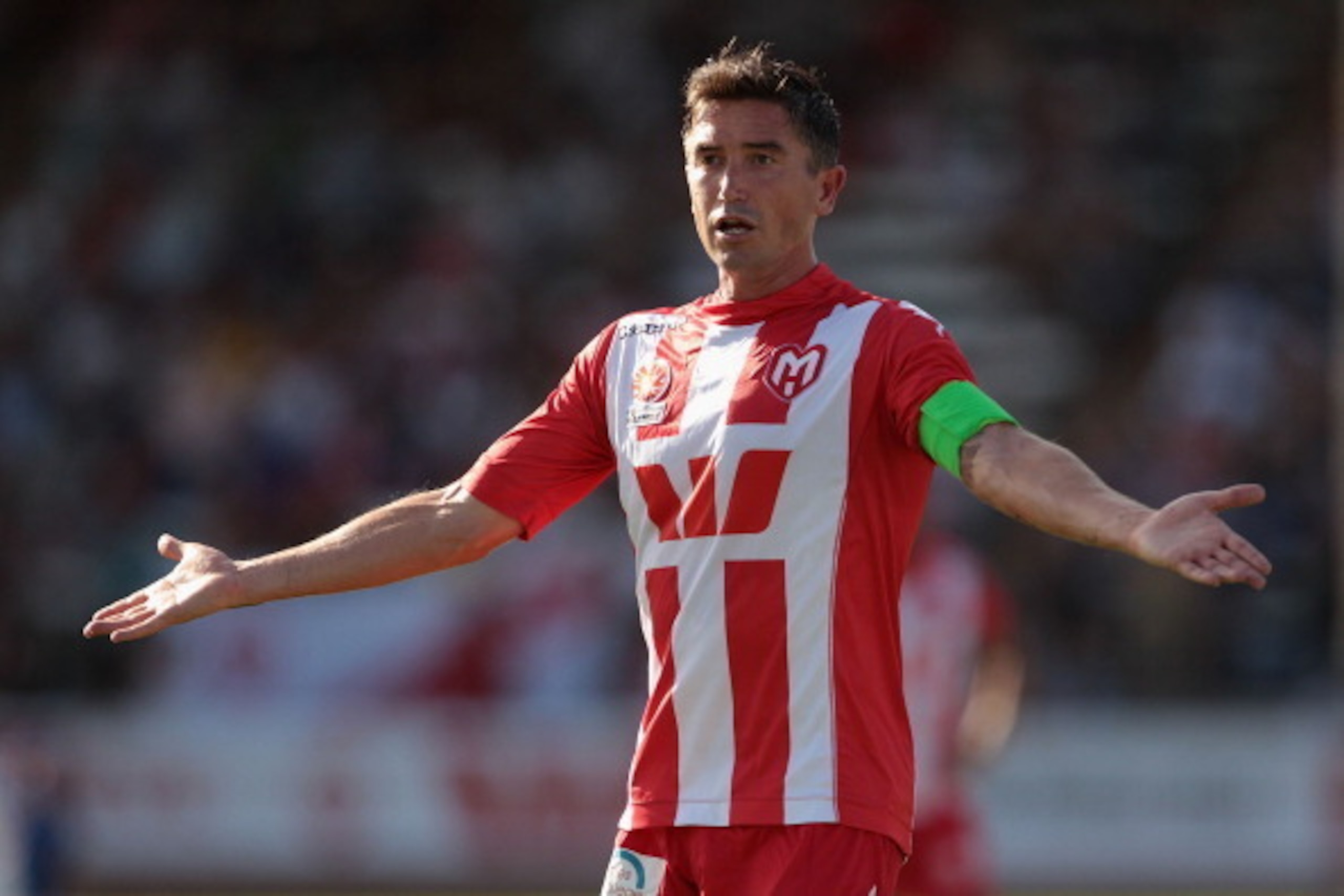 MELBOURNE, AUSTRALIA - FEBRUARY 09:  Harry Kewell of the Heart gestures during the round 18 A-League match between Melbourne Heart and Perth Glory at Lavington Sports Ground on February 9, 2014 in Albury, Australia.  (Photo by Robert Prezioso/Getty Images