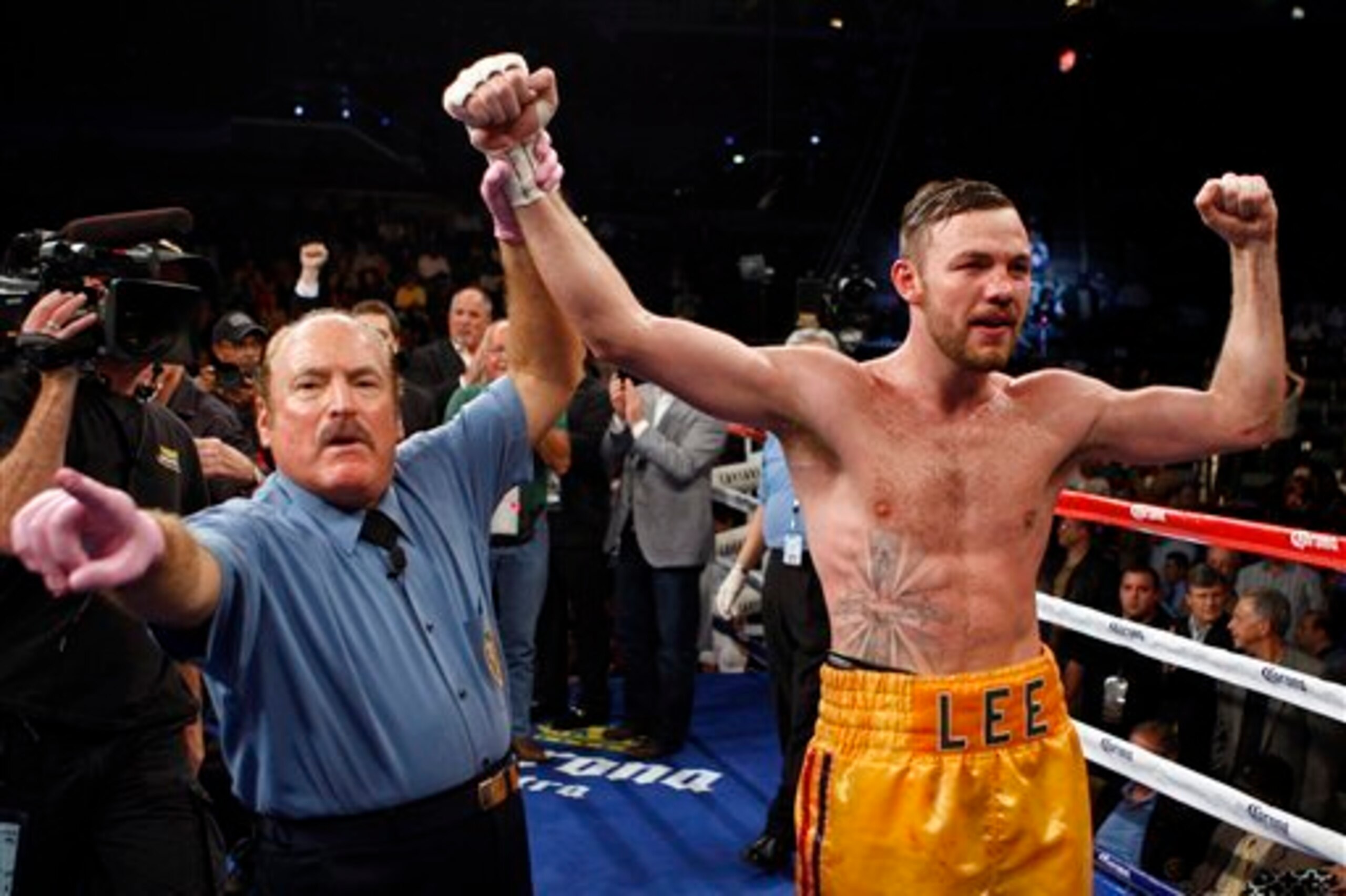 Lee might be moving down to junior middleweight.