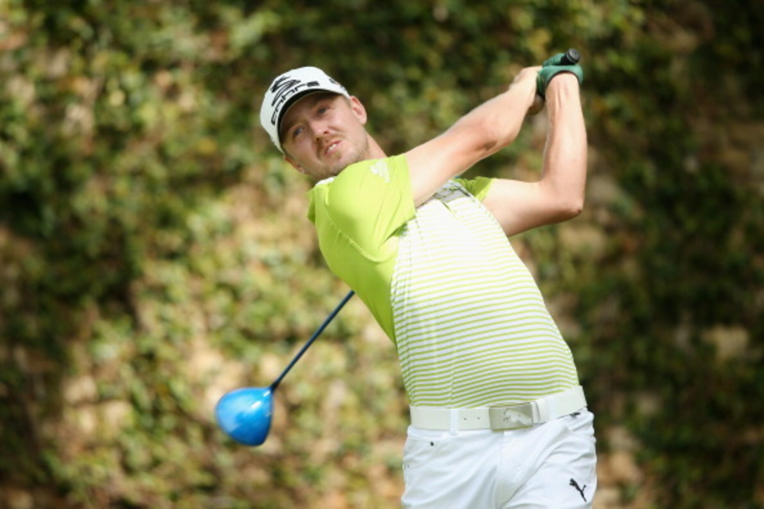 AUGUSTA, GA - APRIL 11:  Jonas Blixt of Sweden hits his tee shot on the second hole during the second round of the 2014 Masters Tournament at Augusta National Golf Club on April 11, 2014 in Augusta, Georgia.  (Photo by Andrew Redington/Getty Images)