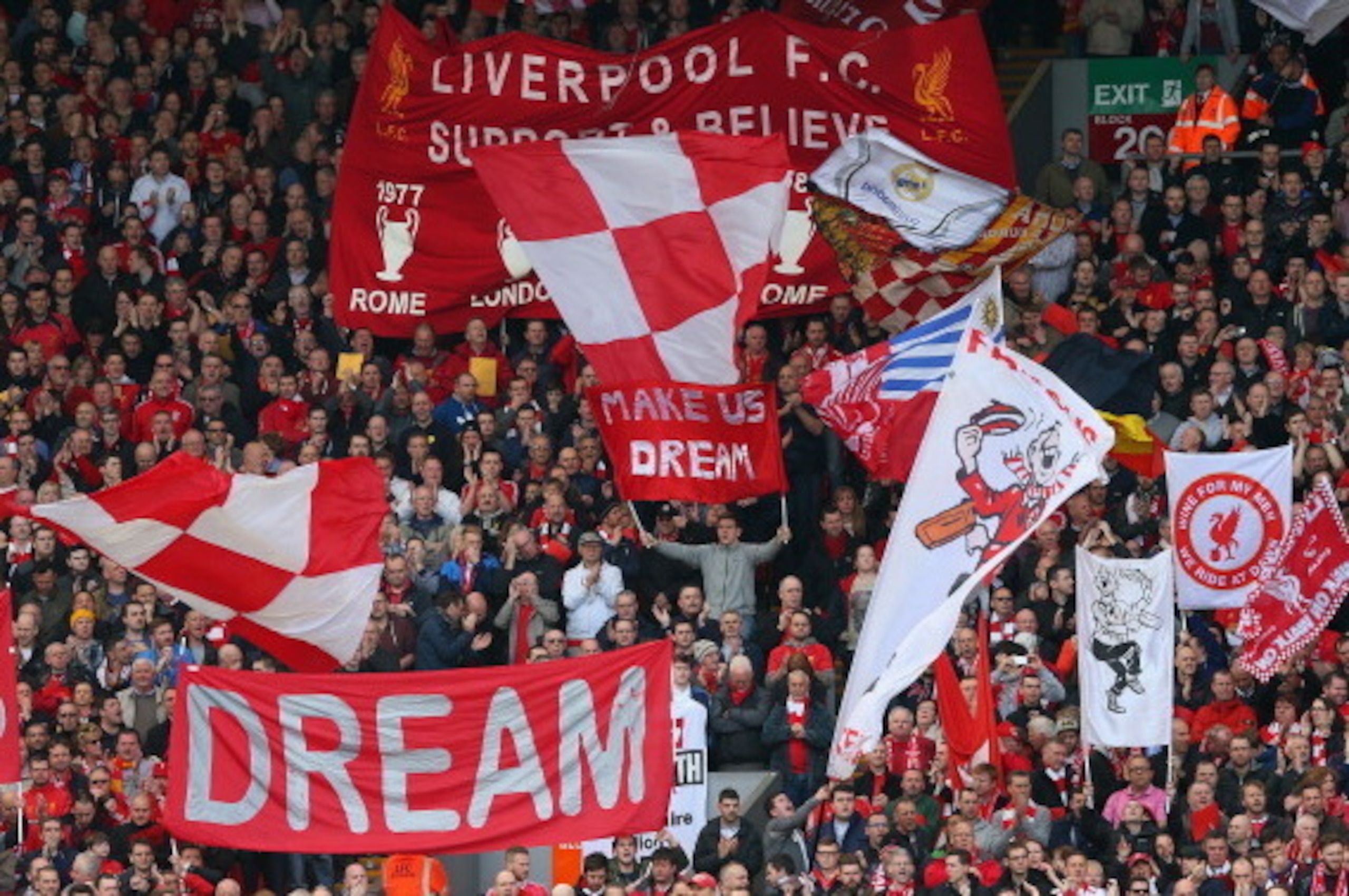 LIVERPOOL, ENGLAND - APRIL 13:  General View of Liverpool fans on the Kop prior to the Barclays Premier League match between Liverpool and Manchester City at Anfield on April 13, 2014 in Liverpool, England.  (Photo by Alex Livesey/Getty Images)