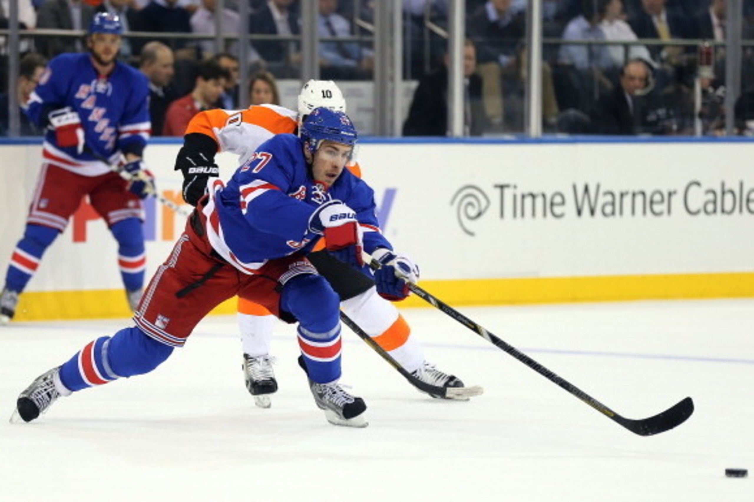 NEW YORK, NY - JANUARY 29: Ryan McDonagh #27 of the New York Rangers passes the puck as Brayden Schenn #10 of the Philadelphia Flyers defends on January 29, 2013 at Madison Square Garden in New York City. (Photo by Elsa/Getty Images) NEW YORK, NY - JANUARY 29: Ryan McDonagh #27 of the New York Rangers passes the puck as Brayden Schenn #10 of the Philadelphia Flyers defends on January 29, 2013 at Madison Square Garden in New York City. (Photo by Elsa/Getty Images)