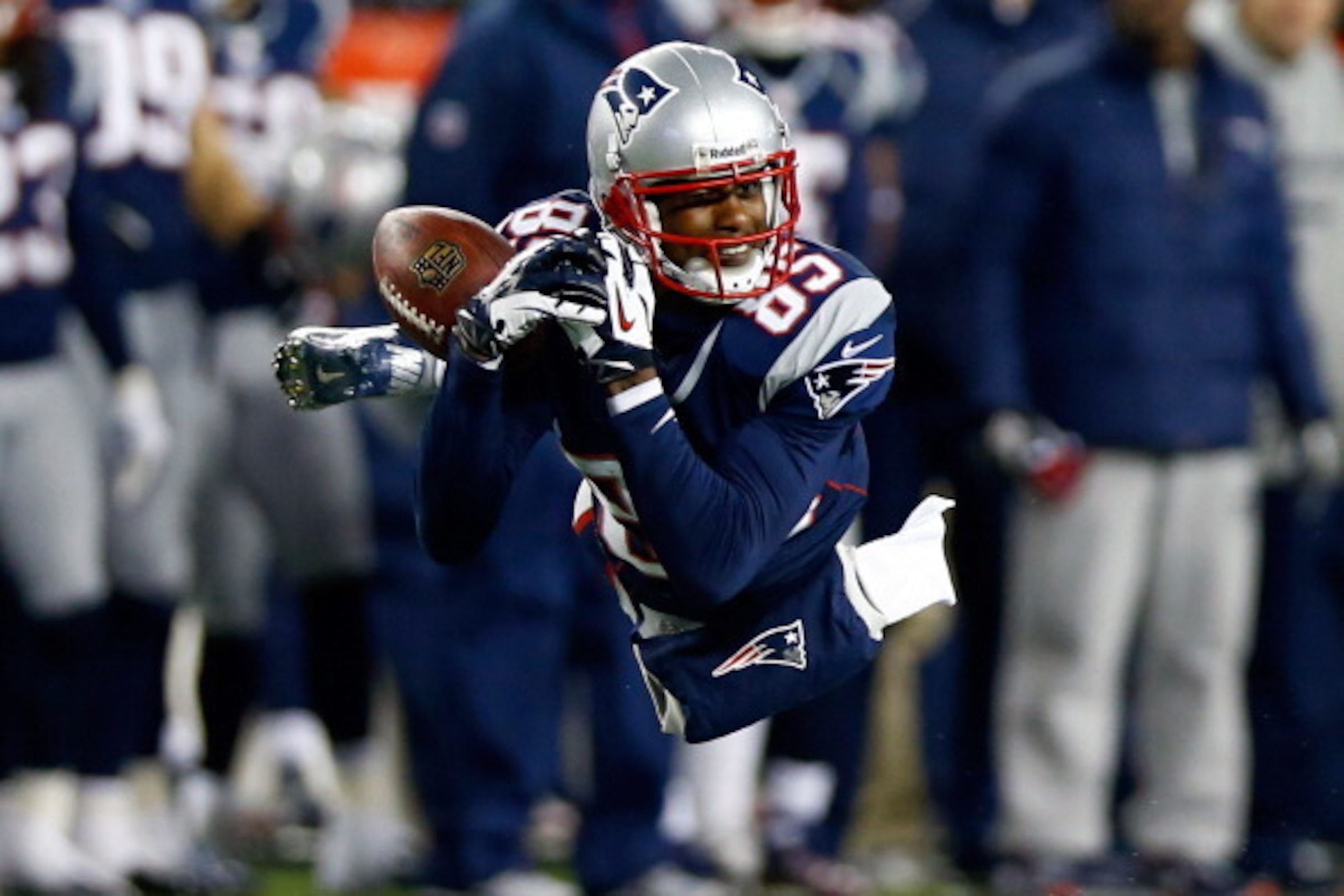 FOXBORO, MA - JANUARY 20:  Brandon Lloyd #85 of the New England Patriots misses a catch against the Baltimore Ravens during the 2013 AFC Championship game at Gillette Stadium on January 20, 2013 in Foxboro, Massachusetts.  (Photo by Jared Wickerham/Getty 