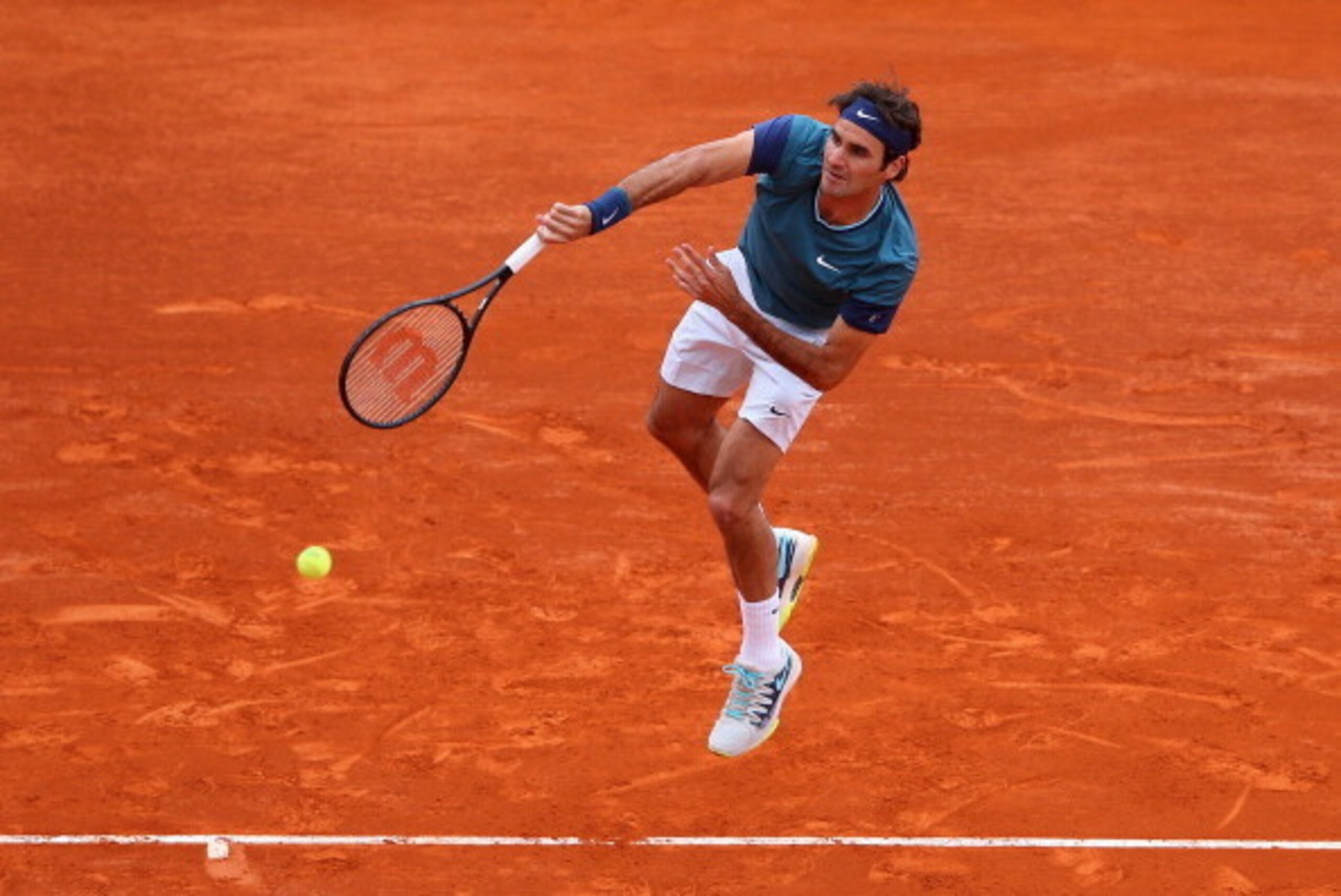 MONTE-CARLO, MONACO - APRIL 16: Roger Federer of Switzerland in action against Radek Stepanek of Czech Republic during day four of the ATP Monte Carlo Rolex Masters Tennis at Monte-Carlo Sporting Club on April 16, 2014 in Monte-Carlo, Monaco. (Photo by MONTE-CARLO, MONACO - APRIL 16: Roger Federer of Switzerland in action against Radek Stepanek of Czech Republic during day four of the ATP Monte Carlo Rolex Masters Tennis at Monte-Carlo Sporting Club on April 16, 2014 in Monte-Carlo, Monaco. (Photo by