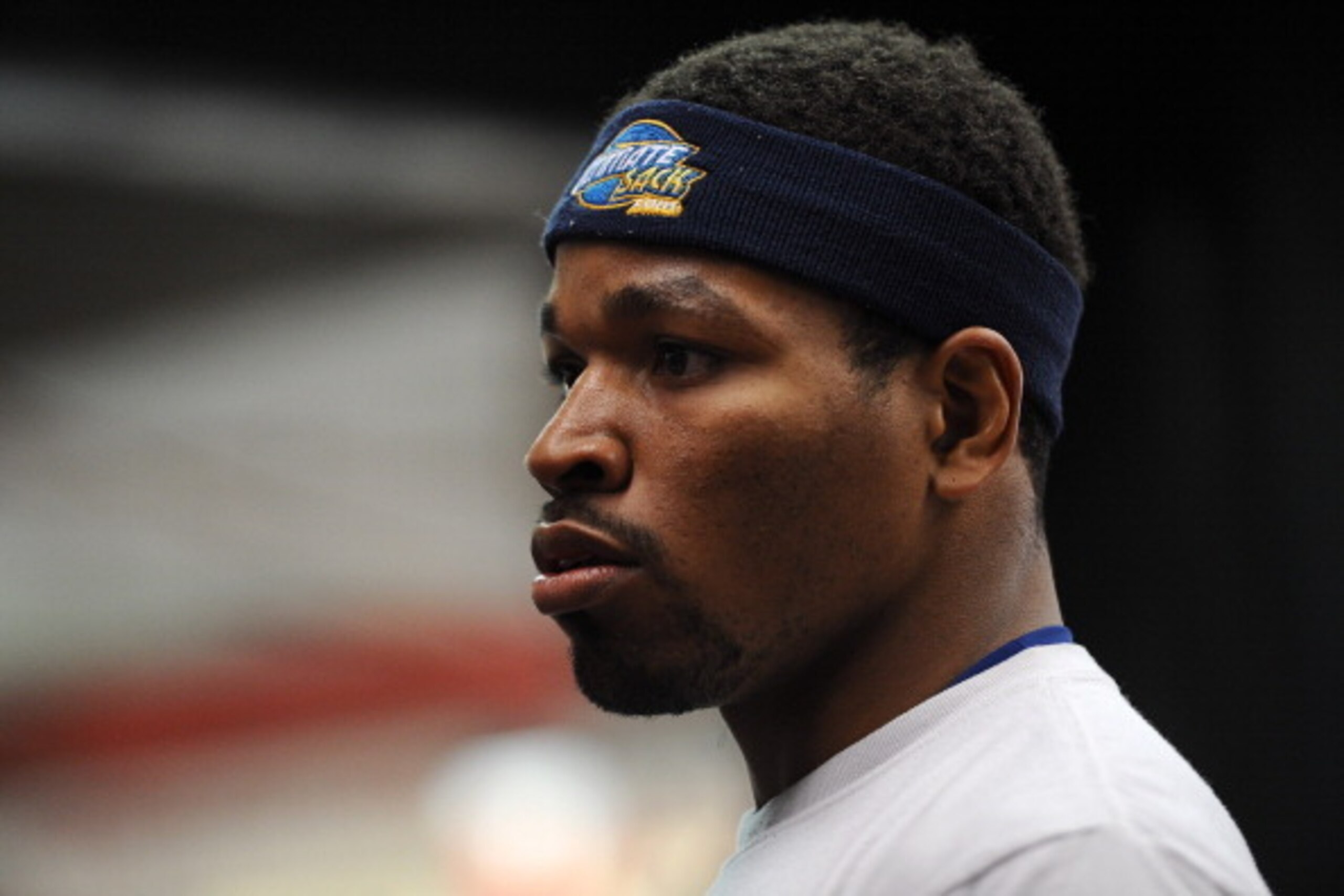 NEW YORK, NY - DECEMBER 03:  Shawn Porter looks on during a workout in preparation for his upcoming fight against Devon Alexander at Gleason's Gym on December 3, 2013 in the Brooklyn borough of New York City.  (Photo by Maddie Meyer/Getty Images)