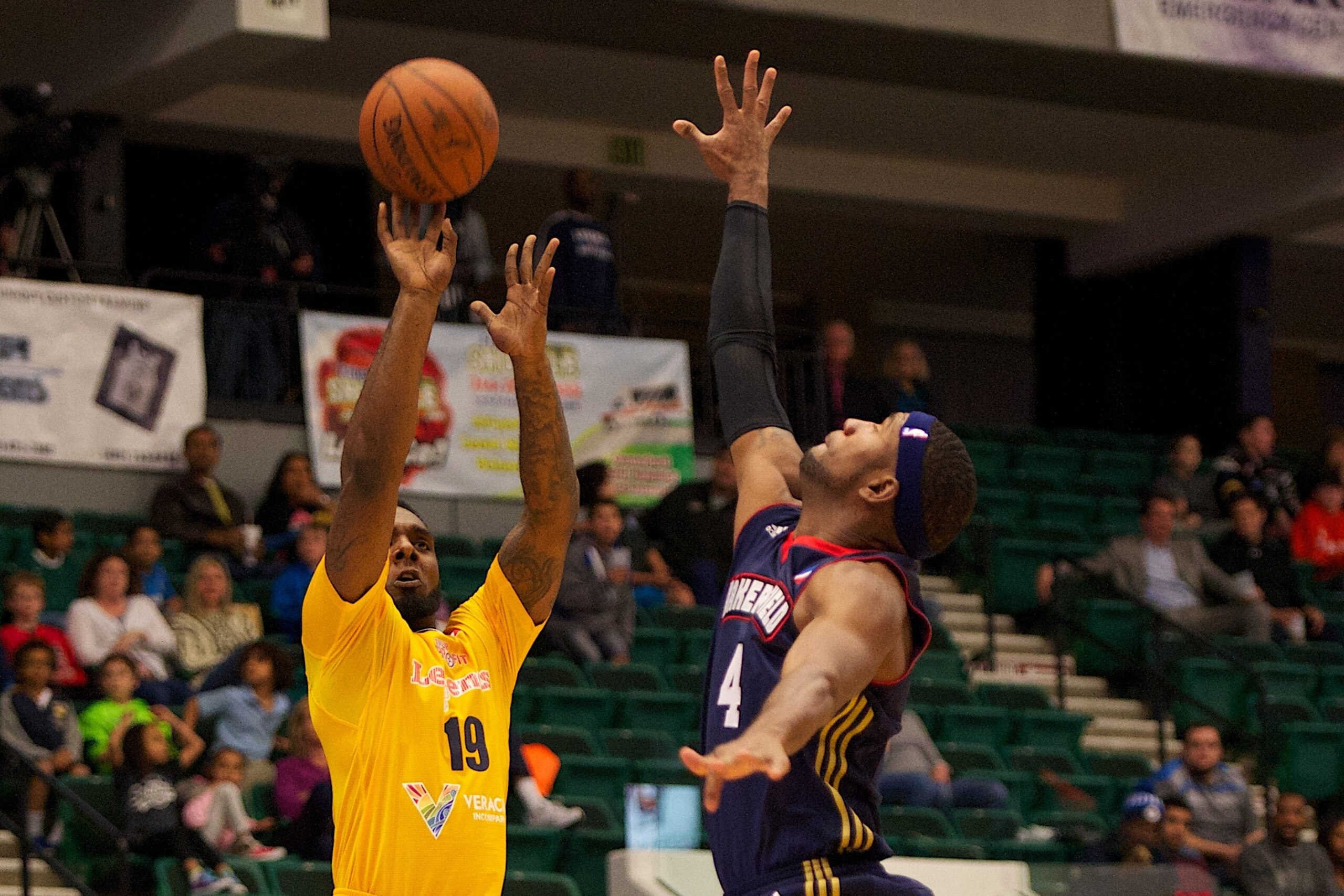 FRISCO, TX - MARCH 5: P.J. Hairston #19 of the Texas Legends shoots for three against the Bakersfield Jam on March 5, 2014 at Dr. Pepper Arena in Frisco, Texas. NOTE TO USER: User expressly acknowledges and agrees that, by downloading and or using this ph