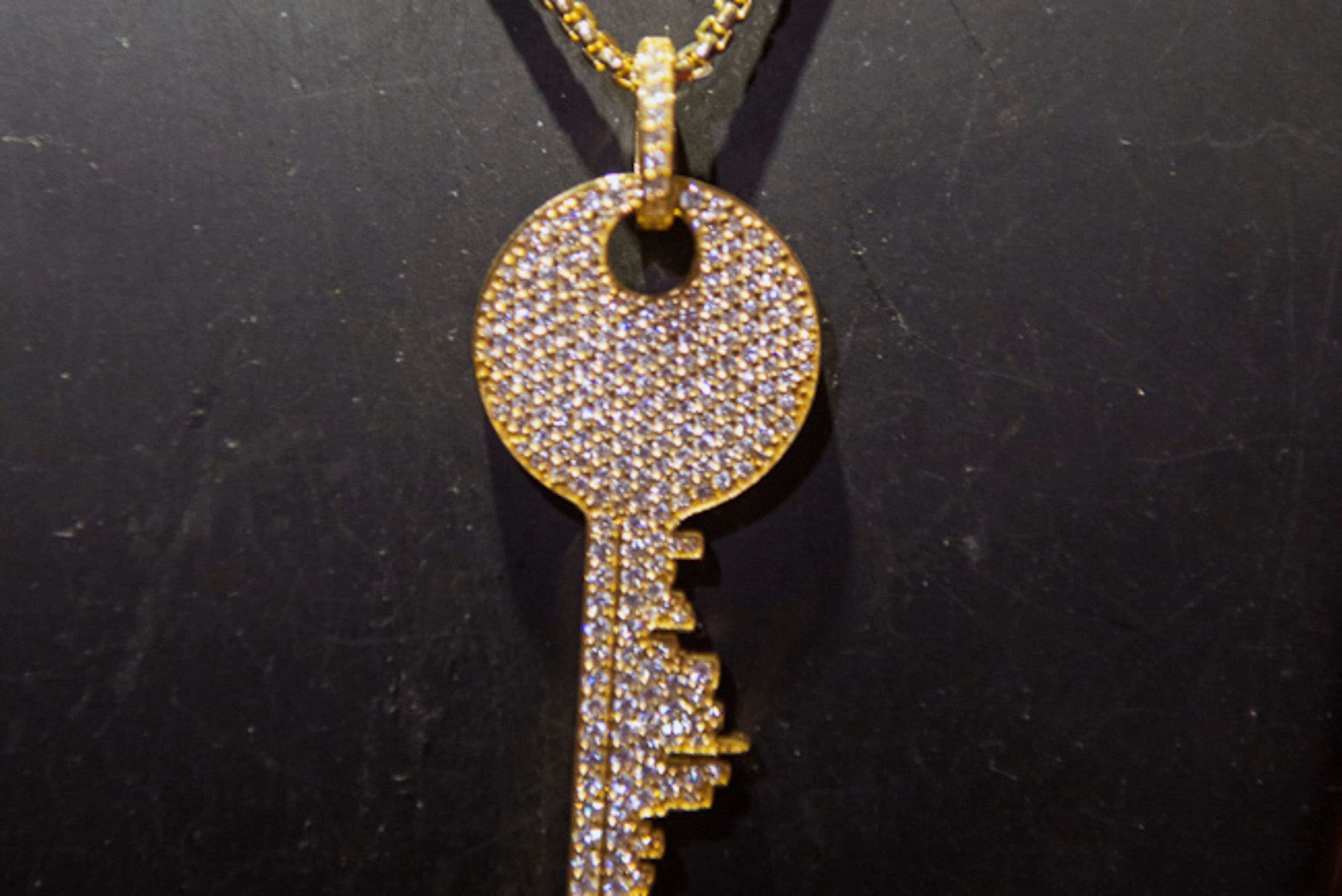 A diamond key with the skyline of Los Angeles designed and produced by Arasheben. A diamond key with the skyline of Los Angeles designed and produced by Arasheben.