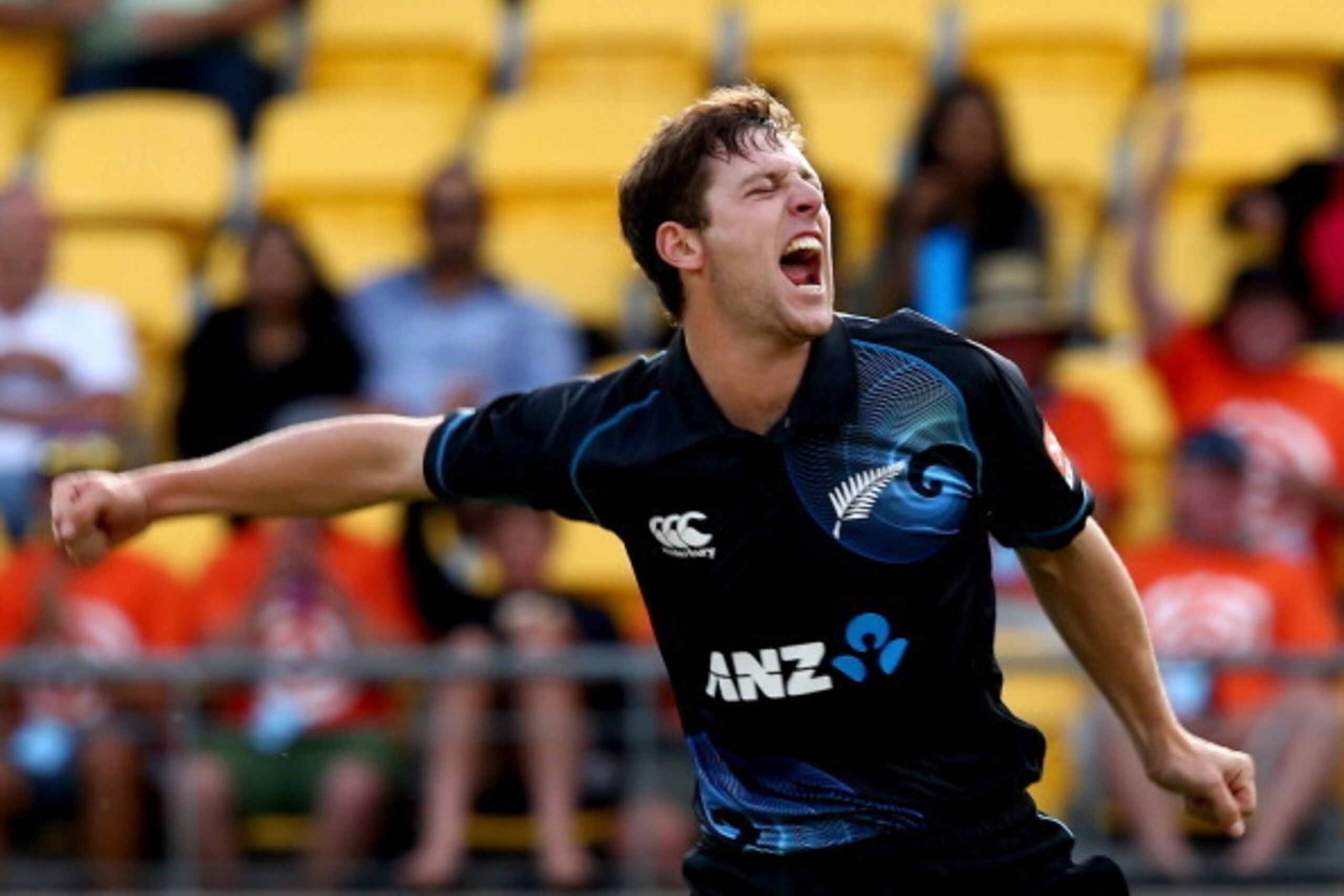 WELLINGTON, NEW ZEALAND - JANUARY 31: Matt Henry of New Zealand celebrates his wicket of Shikhar Dhawan of India during Game 5 of the men's one day international between New Zealand and India at Westpac Stadium on January 31, 2014 in Wellington, New Zeal WELLINGTON, NEW ZEALAND - JANUARY 31: Matt Henry of New Zealand celebrates his wicket of Shikhar Dhawan of India during Game 5 of the men's one day international between New Zealand and India at Westpac Stadium on January 31, 2014 in Wellington, New Zeal