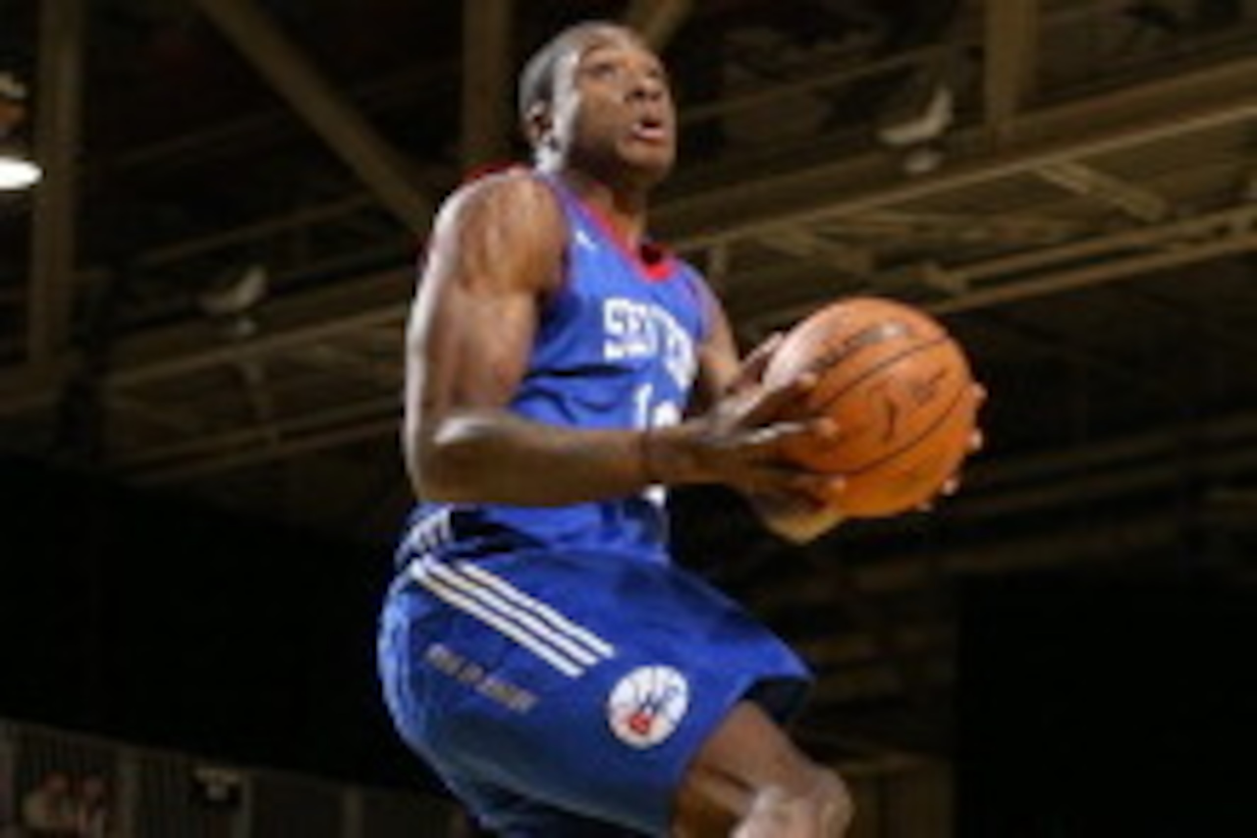 NEW ORLEANS, LA - FEBRUARY 15:  Thanasis Antetokounmpo #19 of the Deleware 87ers dunks during the Slam Dunk Contest as part of the NBA Dream Factory presented by Boost Mobile 2014 at Sprint Arena as part of 2014 NBA All-Star Weekend at the Ernest N. Moria