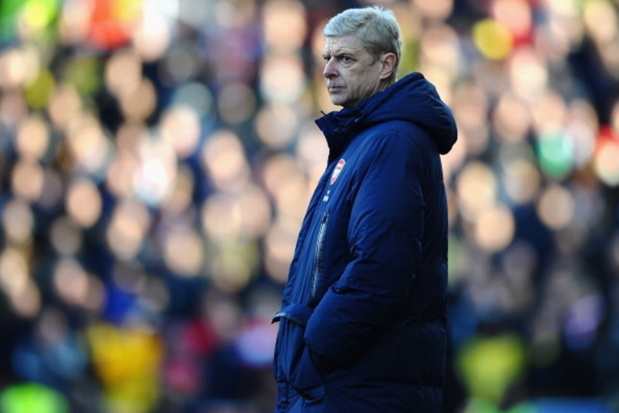 STOKE ON TRENT, ENGLAND - MARCH 01:  Arsene Wenger of Arsenal looks on during the Barclays Premier League match between Stoke City and Arsenal at Britannia Stadium on March 1, 2014 in Stoke on Trent, England.  (Photo by Laurence Griffiths/Getty Images)