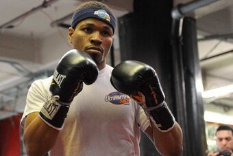 NEW YORK, NY - DECEMBER 03:  Shawn Porter trains during a workout in preparation for his upcoming fight against Devon Alexander at Gleason's Gym on December 3, 2013 in the Brooklyn borough of New York City.  (Photo by Maddie Meyer/Getty Images)