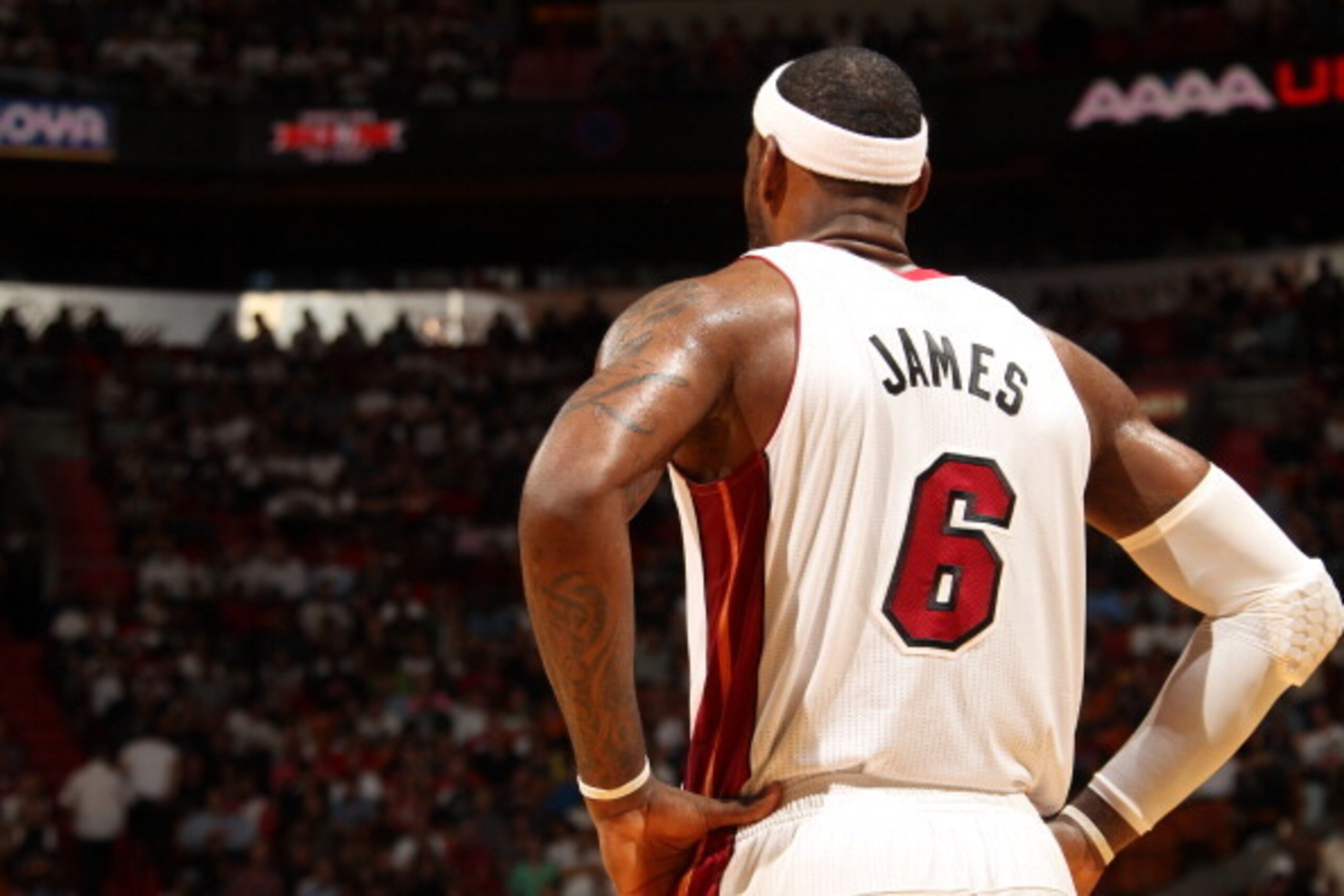 MIAMI, FL - April 11: LeBron James #6 of the Miami Heat handles the ball against the Indiana Pacers at the American Airlines Arena in Miami, Florida on April 11, 2014. NOTE TO USER: User expressly acknowledges and agrees that, by downloading and/or using MIAMI, FL - April 11: LeBron James #6 of the Miami Heat handles the ball against the Indiana Pacers at the American Airlines Arena in Miami, Florida on April 11, 2014. NOTE TO USER: User expressly acknowledges and agrees that, by downloading and/or using