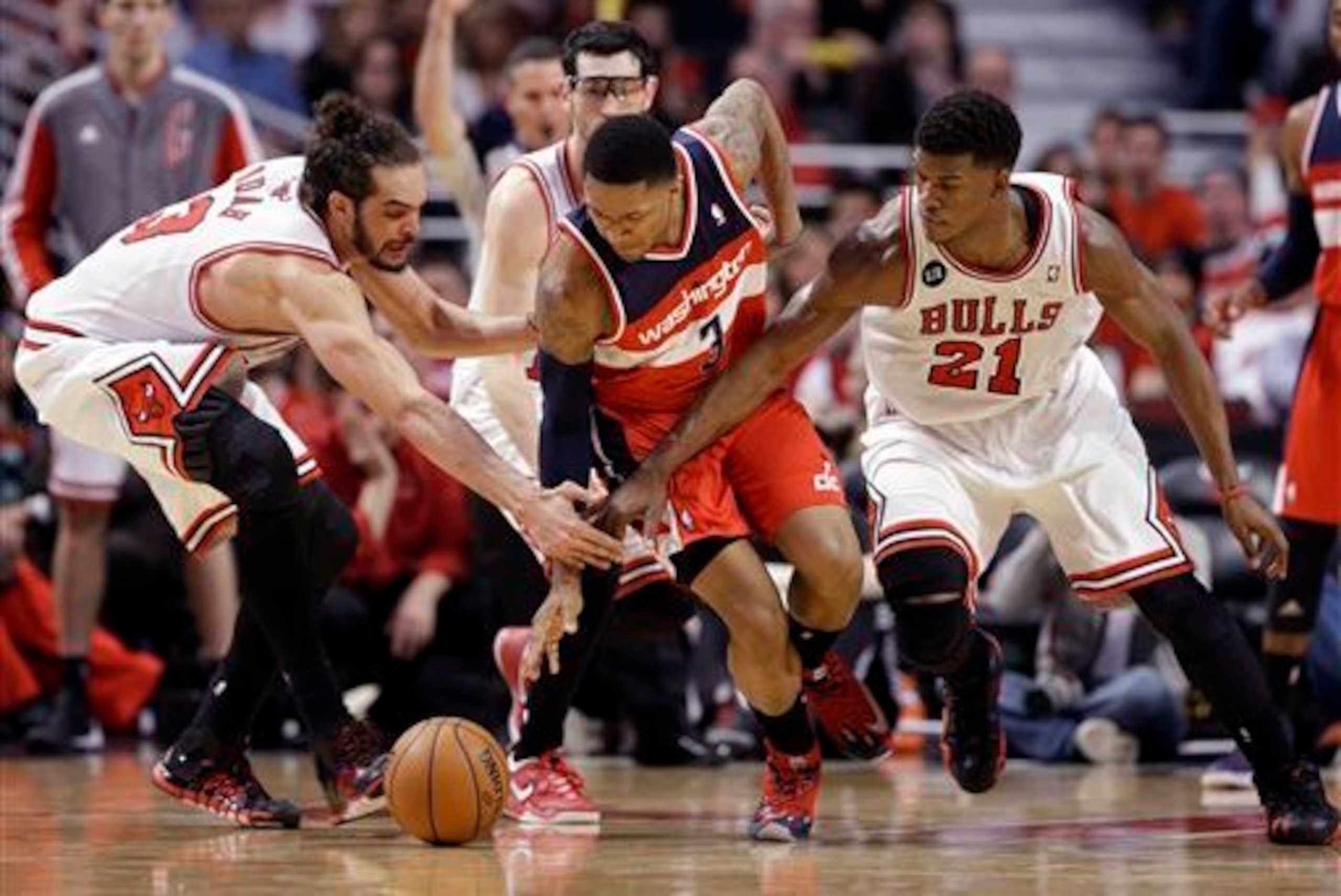 Beal and the rest of the Wizards can slow down Chicago's offense even more if they are able to cut off passing lanes from Joakim Noah.