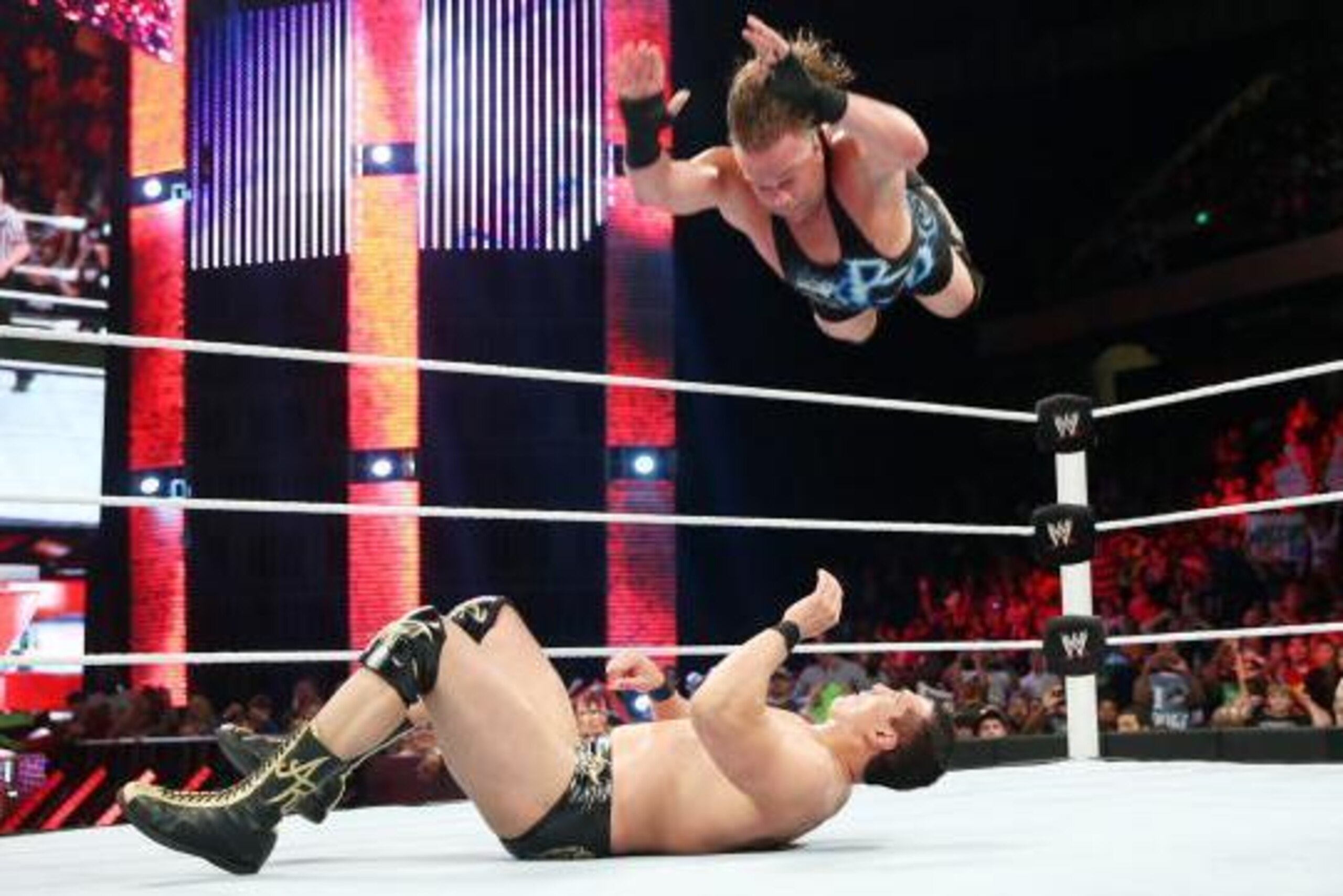 RVD vs. Alberto Del Rio