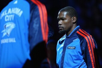 OKLAHOMA CITY, OK - APRIL 21:  Kevin Durant #35 of the Oklahoma City Thunder in Game Two of the Western Conference Quarterfinals during the 2014 NBA Playoffs at Chesapeake Energy Arena on April 21, 2014 in Oklahoma City, Oklahoma.  NOTE TO USER: User expr