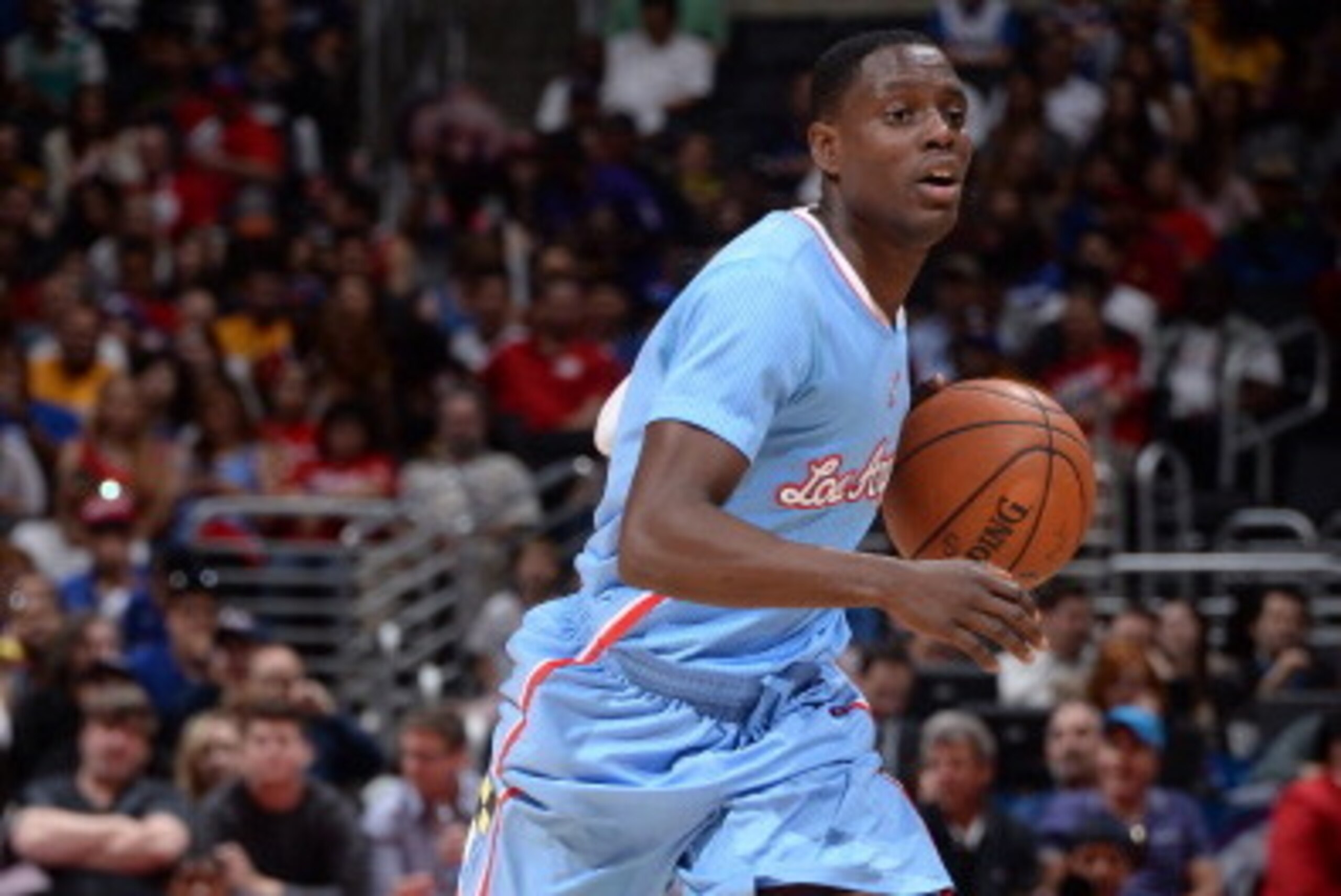 LOS ANGELES, CA - APRIL 6:  Darren Collison #2 of the Los Angeles Clippers dribbles the ball against the Los Angeles Lakers at Staples Center on April 6, 2014 in Los Angeles, California. NOTE TO USER: User expressly acknowledges and agrees that, by downlo