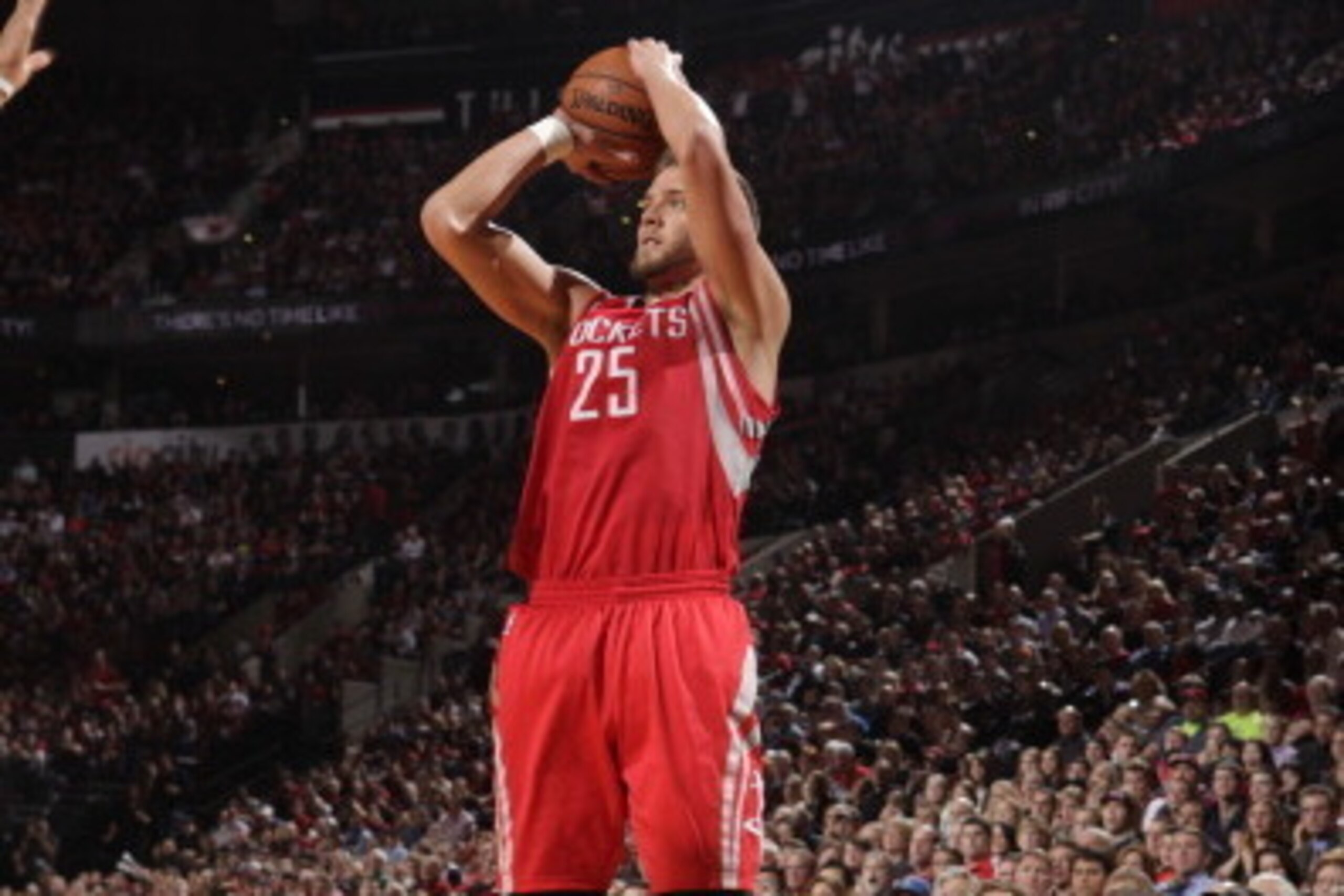 PORTLAND, OR - APRIL 25: Chandler Parsons #25 of the Houston Rockets shoots against the Portland Trail Blazers in Game Three of the Western Conference Quarterfinals during the 2014 NBA Playoffs on April 25, 2014 at the Moda Center in Portland, Oregon. NOT