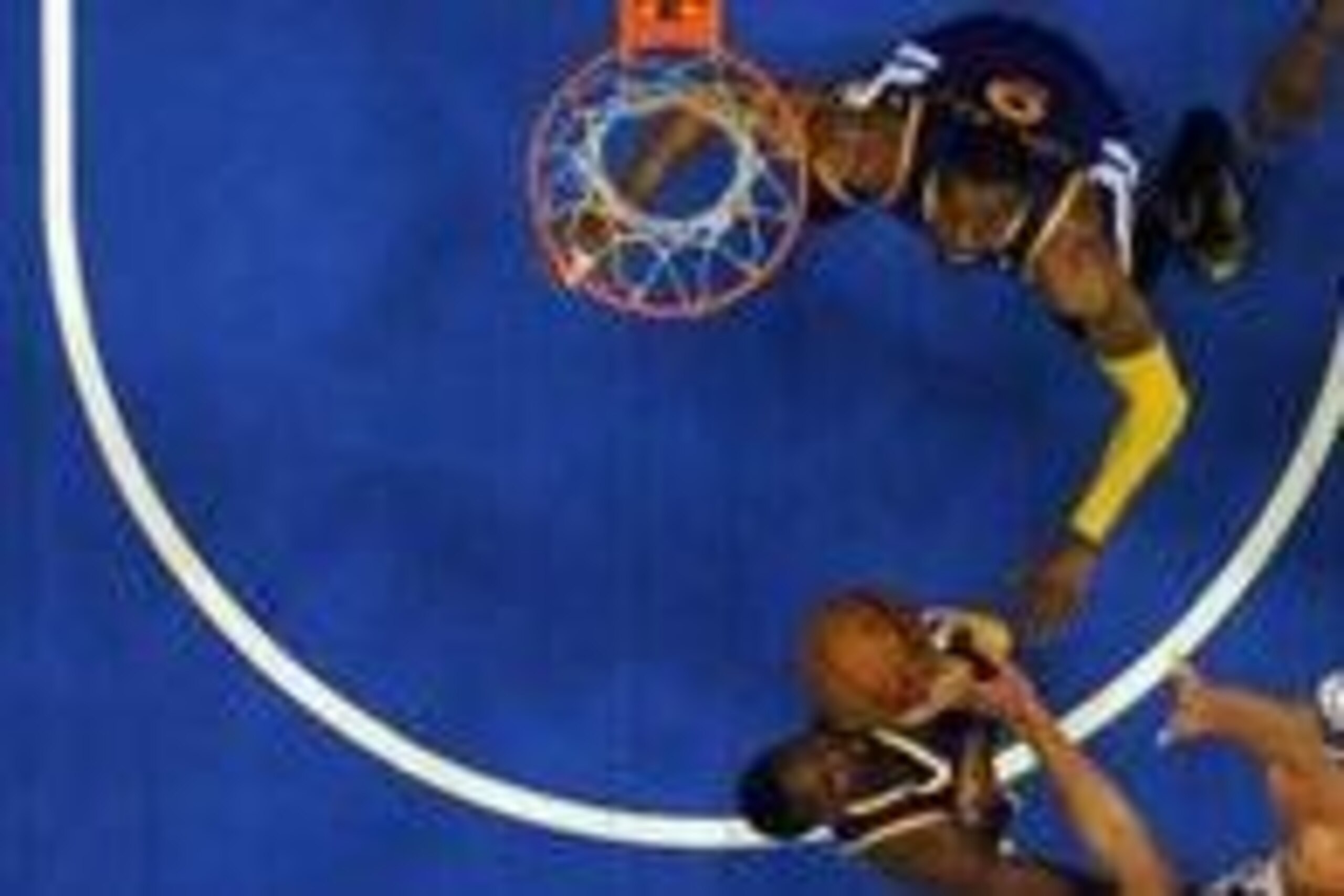 Apr 21, 2014; Los Angeles, CA, USA; Los Angeles Clippers forward Blake Griffin (32) shoots against Golden State Warriors forward Harrison Barnes (40) and forward Andre Iguodala (9) during the second half in game two during the first round of the 2014 NBA 