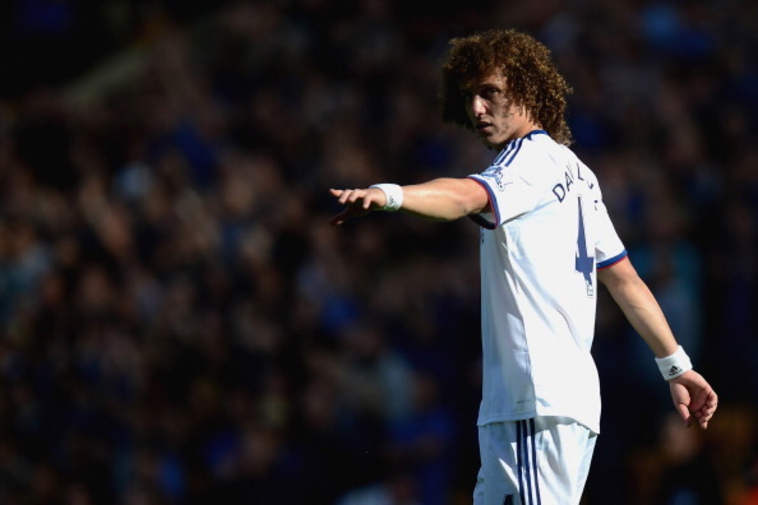 NORWICH, ENGLAND - OCTOBER 06:  David Luiz of Chelsea gestures during the Barclays Premier League match between Norwich City and Chelsea at Carrow Road on October 6, 2013 in Norwich, England.  (Photo by Jamie McDonald/Getty Images)