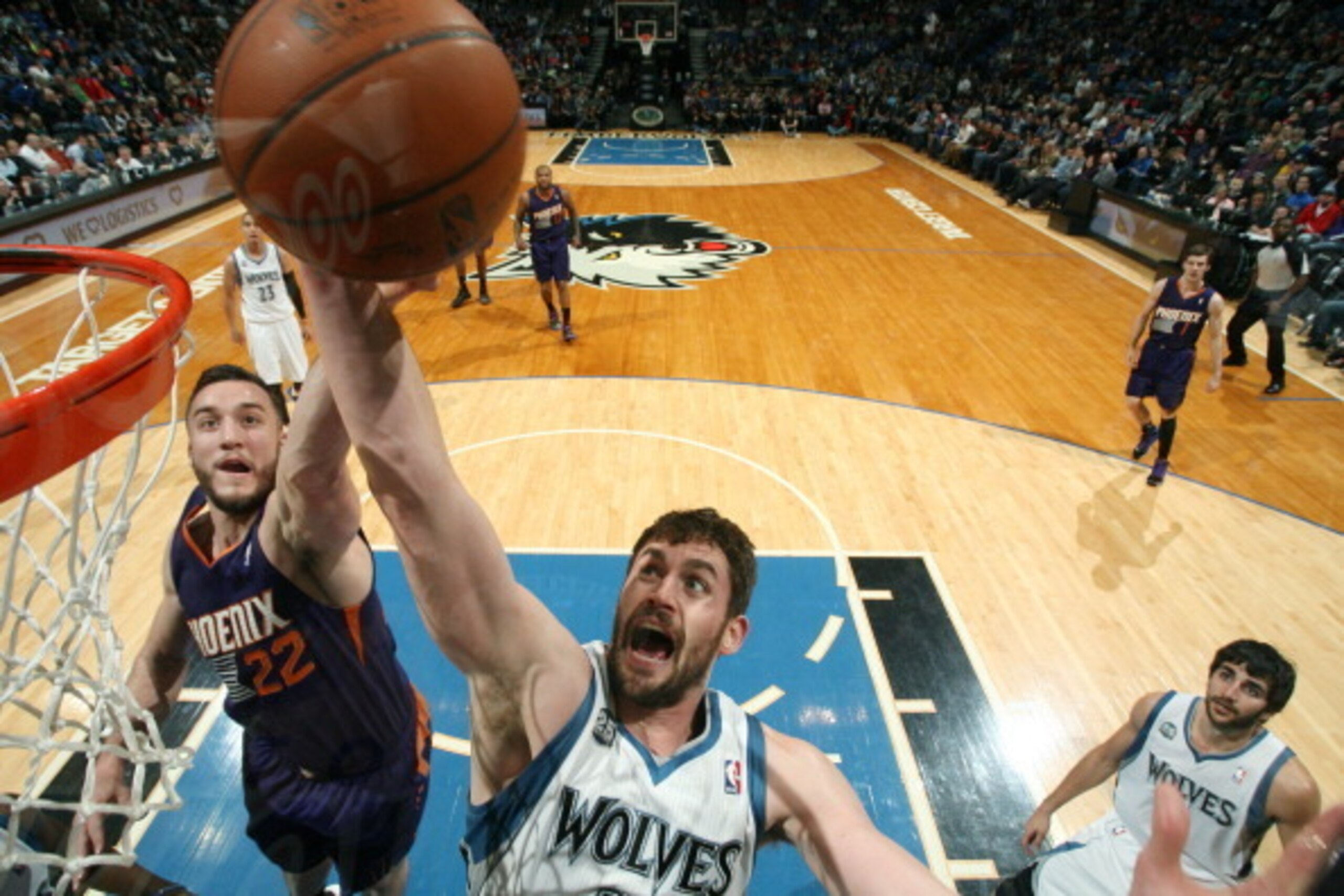 MINNEAPOLIS, MN - MARCH 23: Kevin Love #42 of the Minnesota Timberwolves shoots against the Phoenix Suns on March 23, 2014 at Target Center in Minneapolis, Minnesota. NOTE TO USER: User expressly acknowledges and agrees that, by downloading and or using t