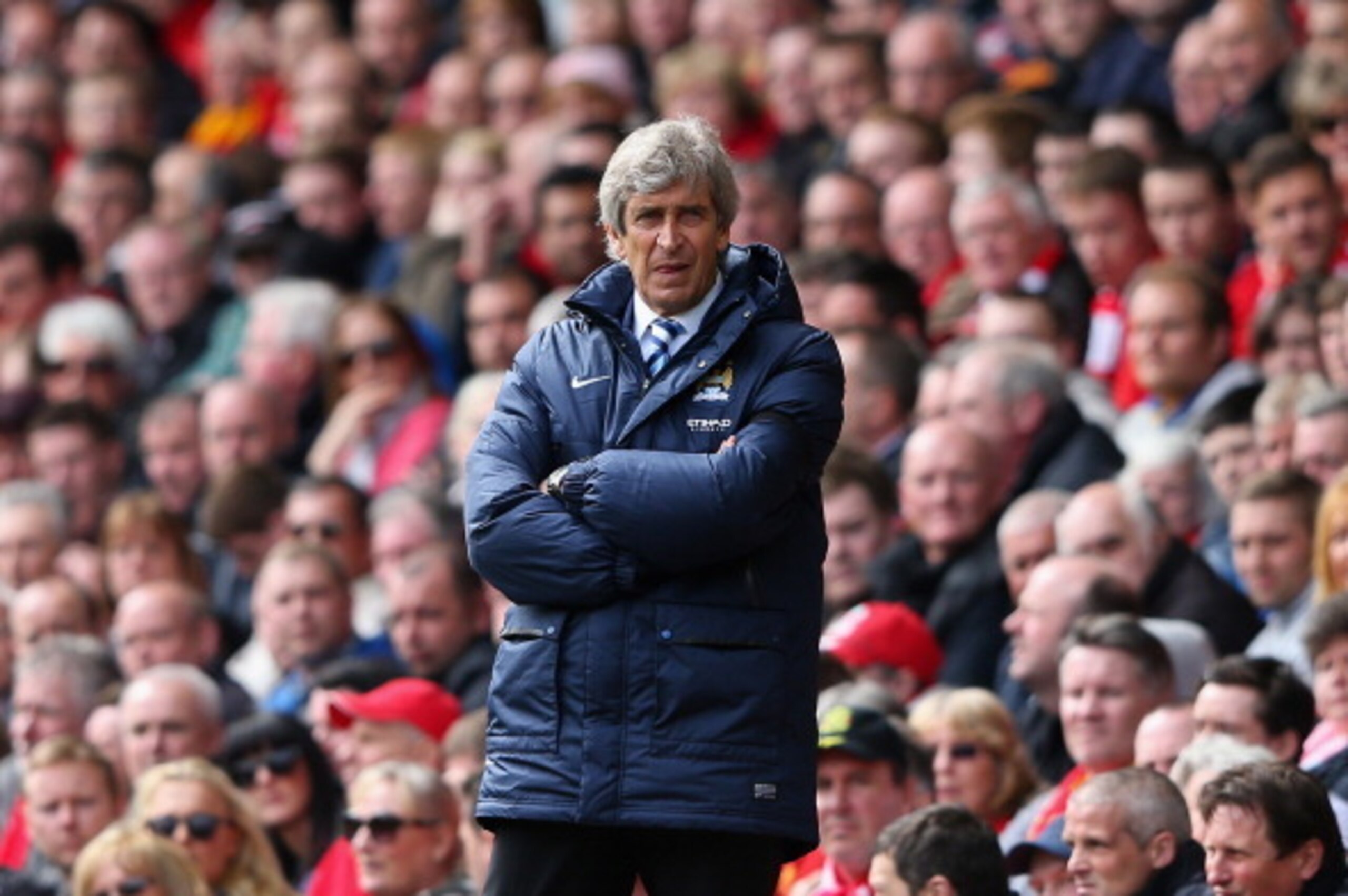 LIVERPOOL, ENGLAND - APRIL 13: Manchester City Manager Manuel Pellegrini looks on during the Barclays Premier League match between Liverpool and Manchester City at Anfield on April 13, 2014 in Liverpool, England. (Photo by Alex Livesey/Getty Images) LIVERPOOL, ENGLAND - APRIL 13: Manchester City Manager Manuel Pellegrini looks on during the Barclays Premier League match between Liverpool and Manchester City at Anfield on April 13, 2014 in Liverpool, England. (Photo by Alex Livesey/Getty Images)