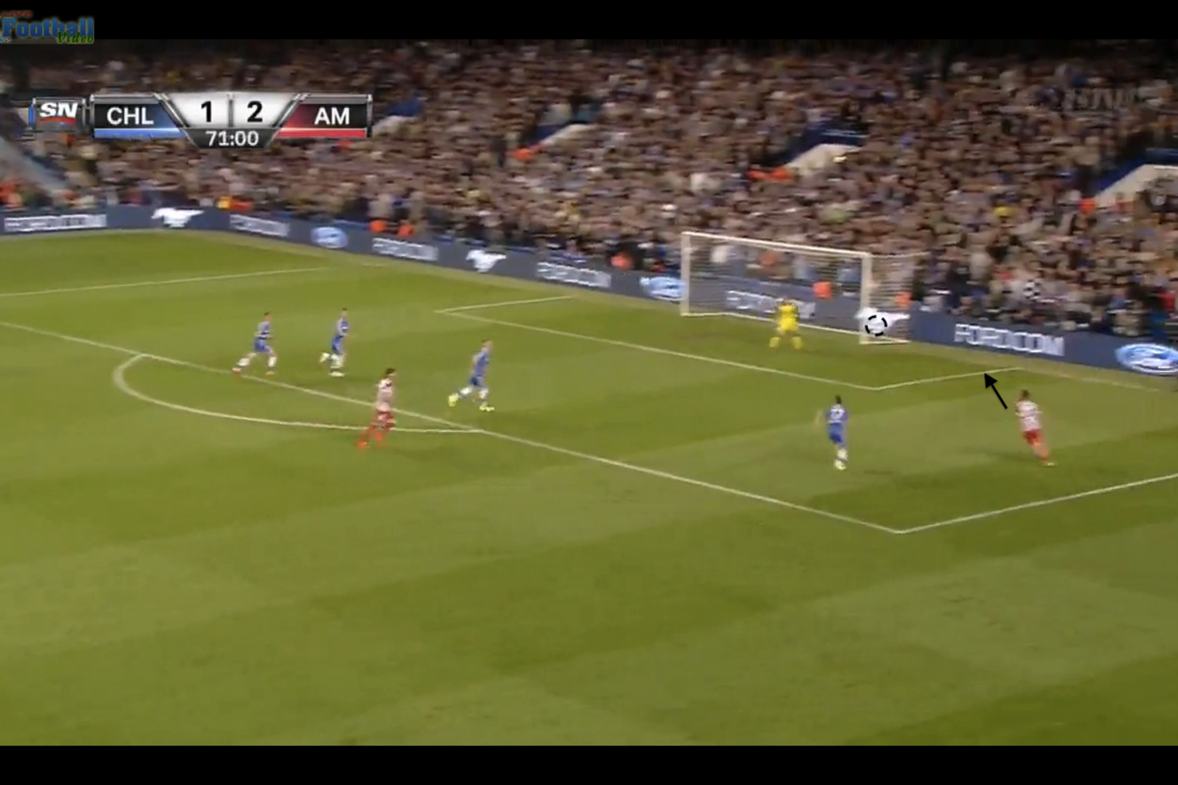 Juanfran Steals A March On Hazard