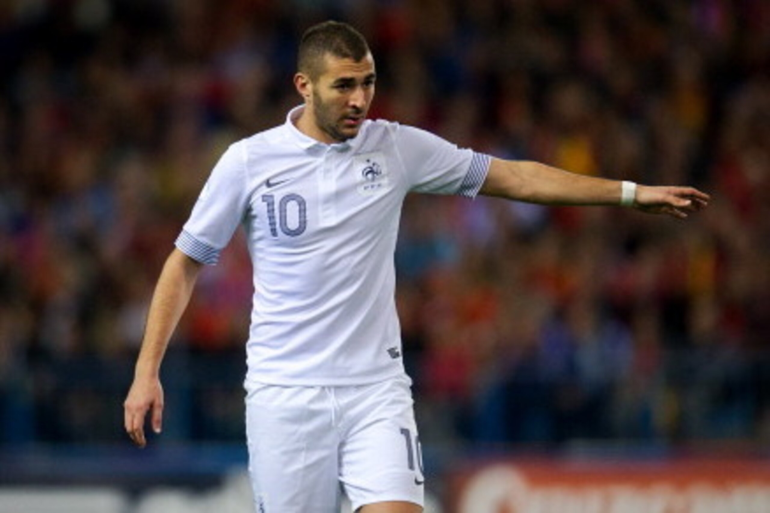 MADRID, SPAIN - OCTOBER 16: Karim Benzema of France reacts during the FIFA 2014 Group I World Cup Qualifier game between Spain and France at the Vicente Calderon Stadium on October 16, 2012 in Madrid, Spain.  (Photo by Jasper Juinen/Getty Images)