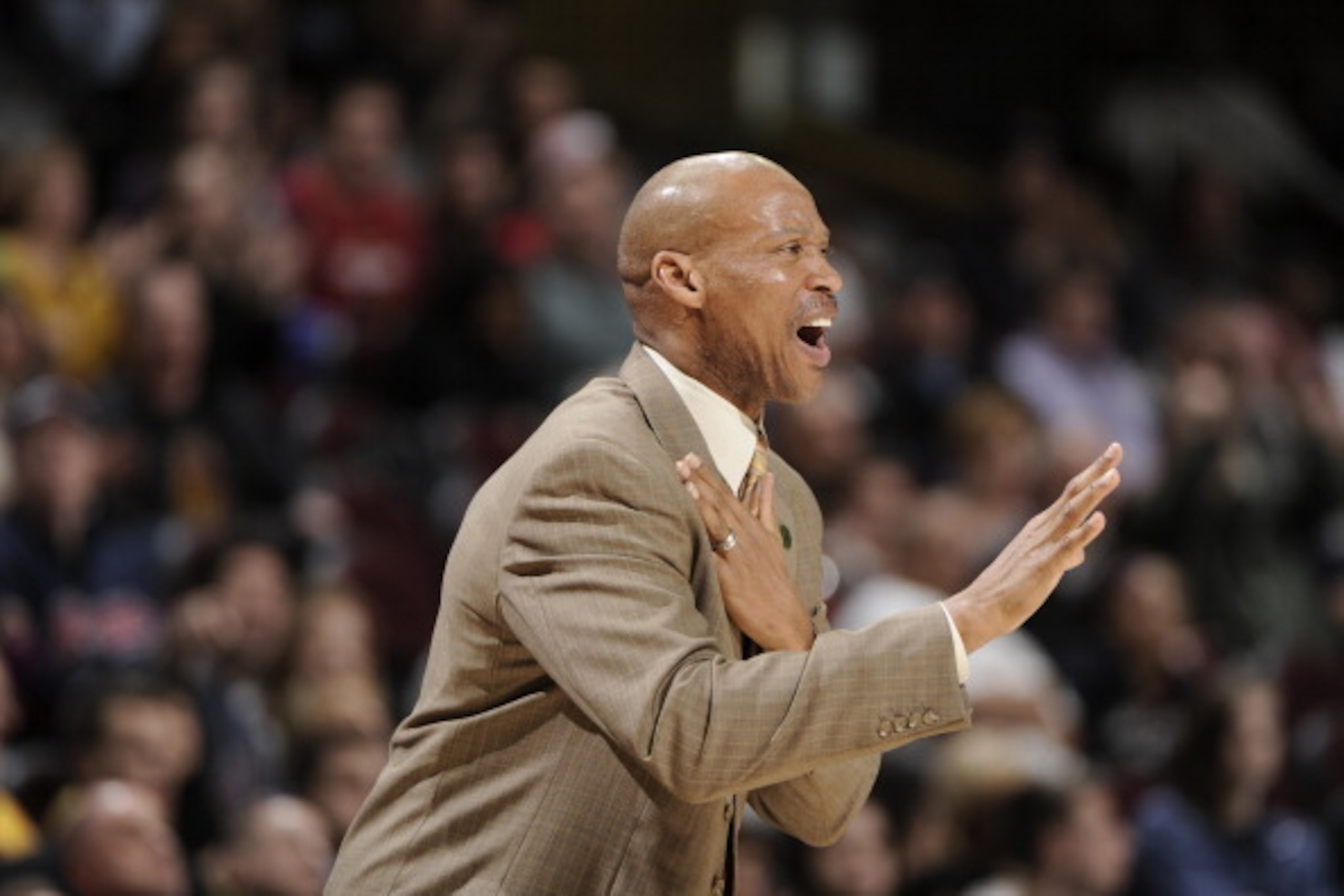 CLEVELAND, OH - APRIL 10: Head coach Byron Scott of the Cleveland Cavaliers calls out the play late in the game against the Detroit Pistons at The Quicken Loans Arena on April 10, 2013 in Cleveland, Ohio. NOTE TO USER: User expressly acknowledges and agr CLEVELAND, OH - APRIL 10: Head coach Byron Scott of the Cleveland Cavaliers calls out the play late in the game against the Detroit Pistons at The Quicken Loans Arena on April 10, 2013 in Cleveland, Ohio. NOTE TO USER: User expressly acknowledges and agr