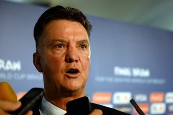 COSTA DO SAUIPE, BRAZIL - DECEMBER 06:  Netherlands coach Louis van Gaal speaks to members of the media after the Final Draw for the 2014 FIFA World Cup Brazil at Costa do Sauipe Resort on December 6, 2013 in Costa do Sauipe, Bahia, Brazil.  (Photo by Bud