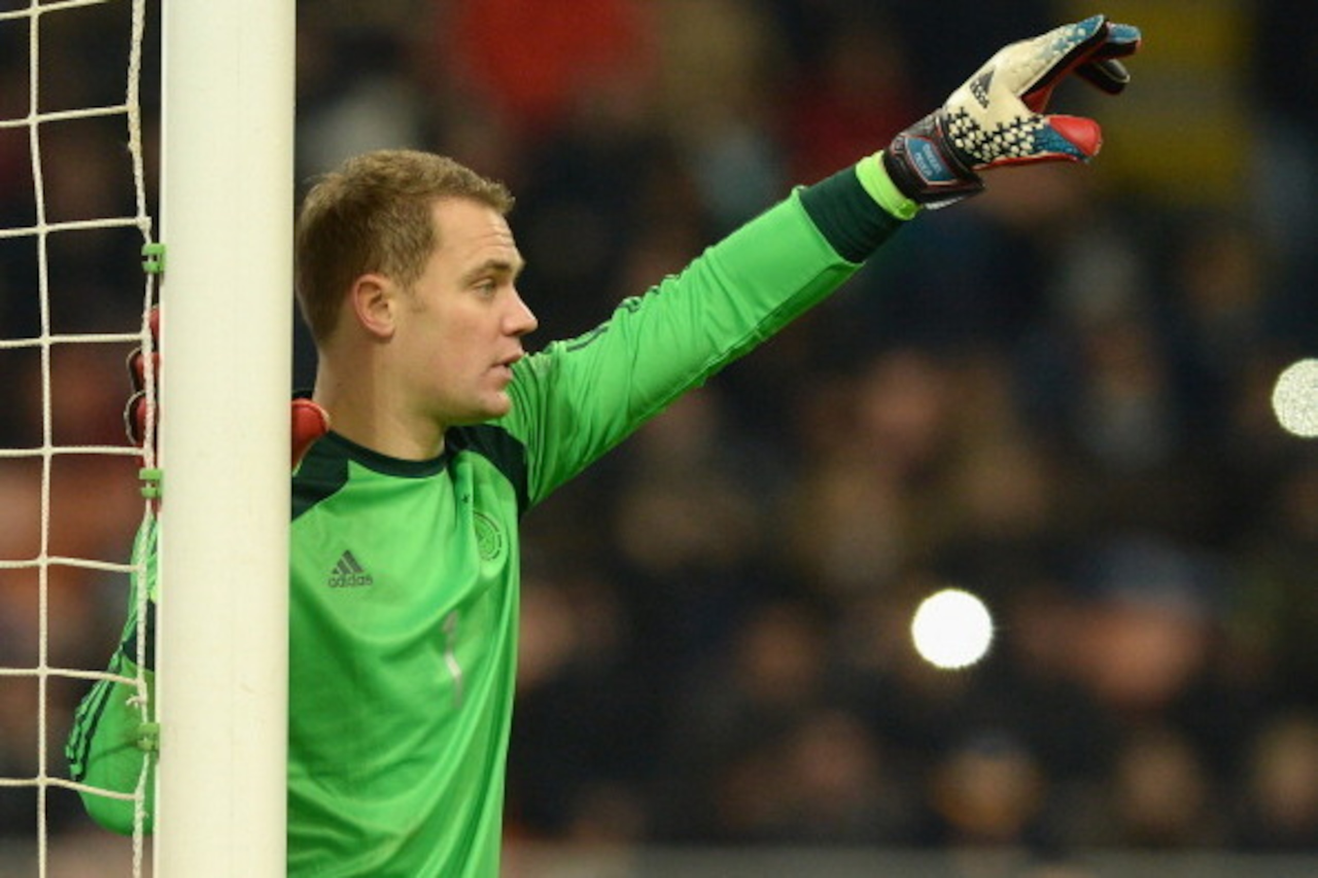 MILAN, ITALY - NOVEMBER 15:  Manuel Neuer of Germany during the international friendly match between Italy and Germany at Giuseppe Meazza stadium on November 15, 2013 in Milan, Italy.  (Photo by Claudio Villa/Getty Images)